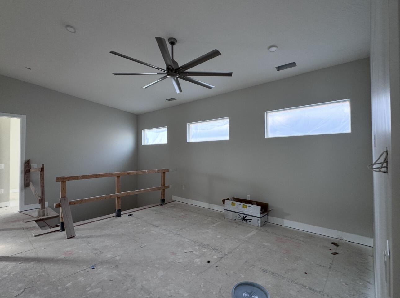 EAGLE POINTE - Residential