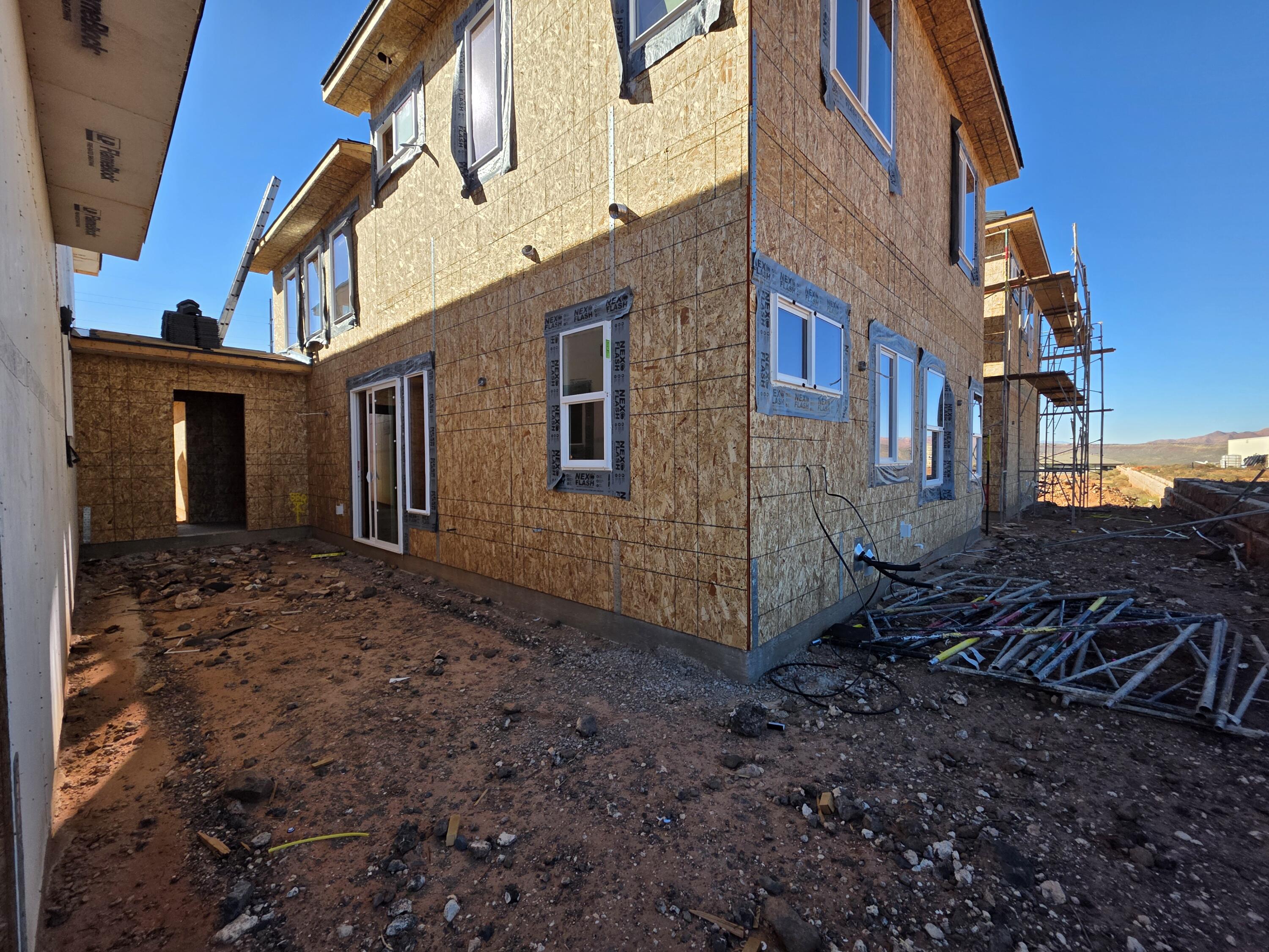 EAGLE POINTE - Residential