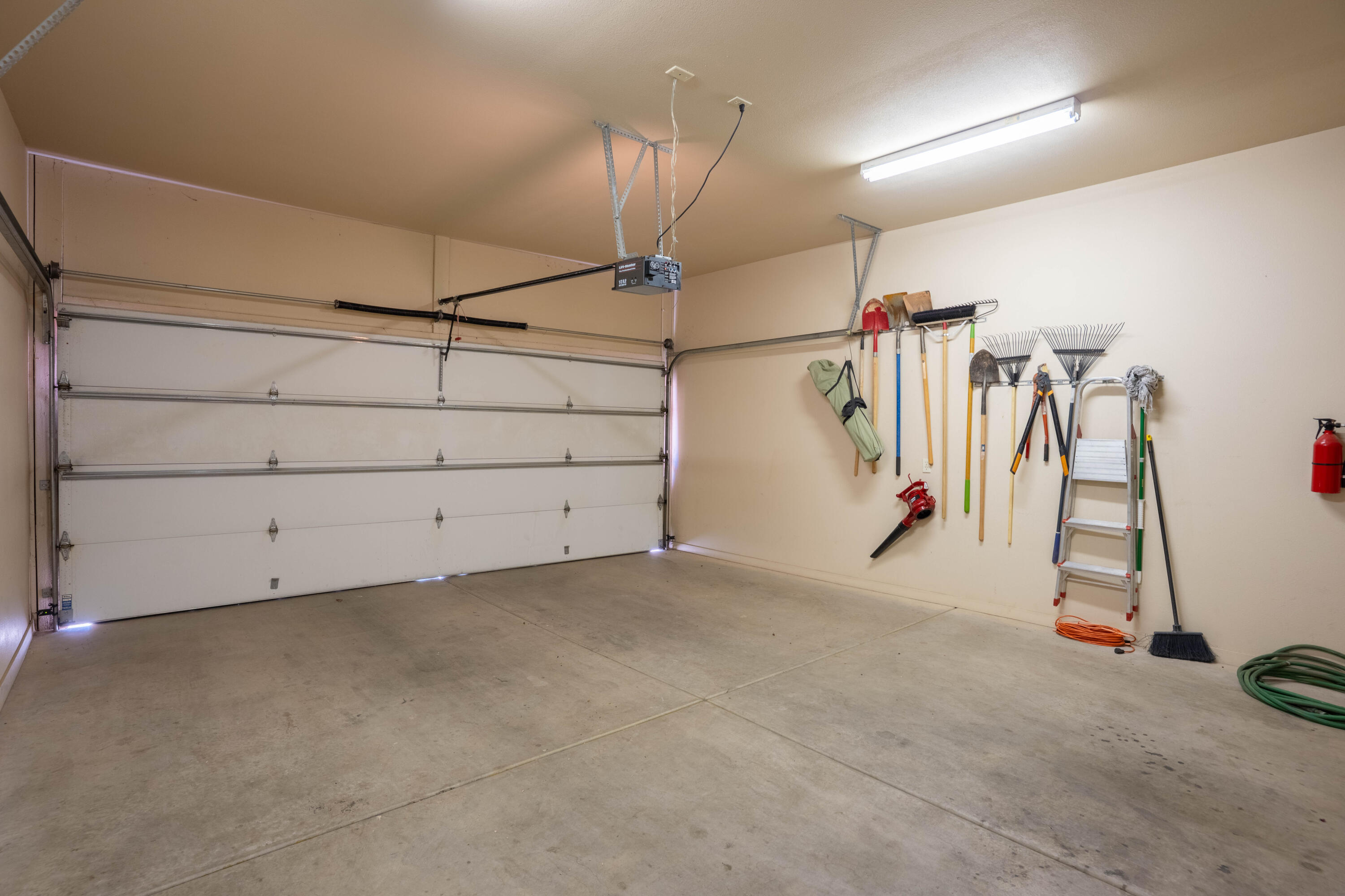 CROWN POINT - Residential