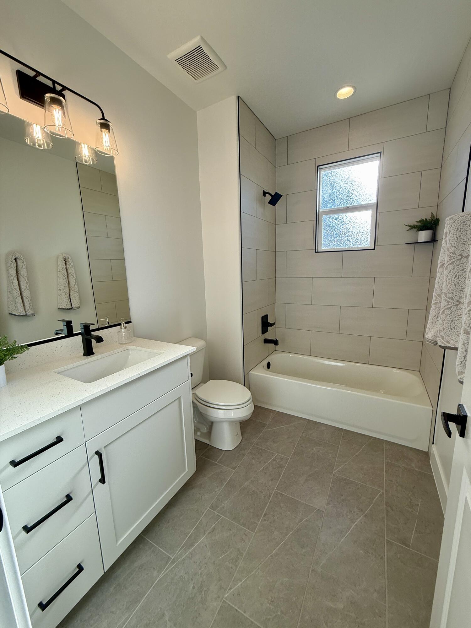 DESERT RESERVE - Residential