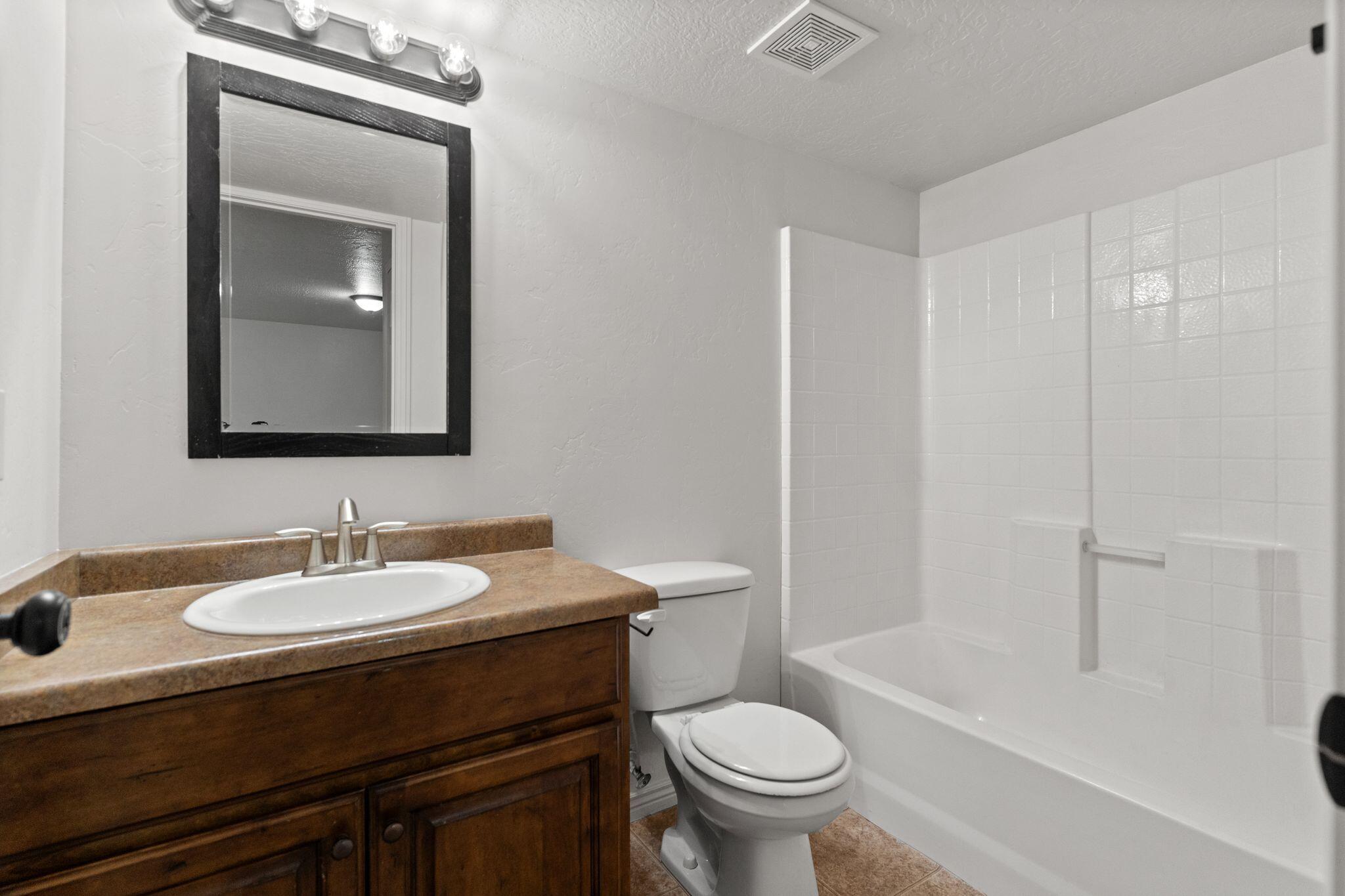 BLUFF VIEW TOWNHOMES - Residential