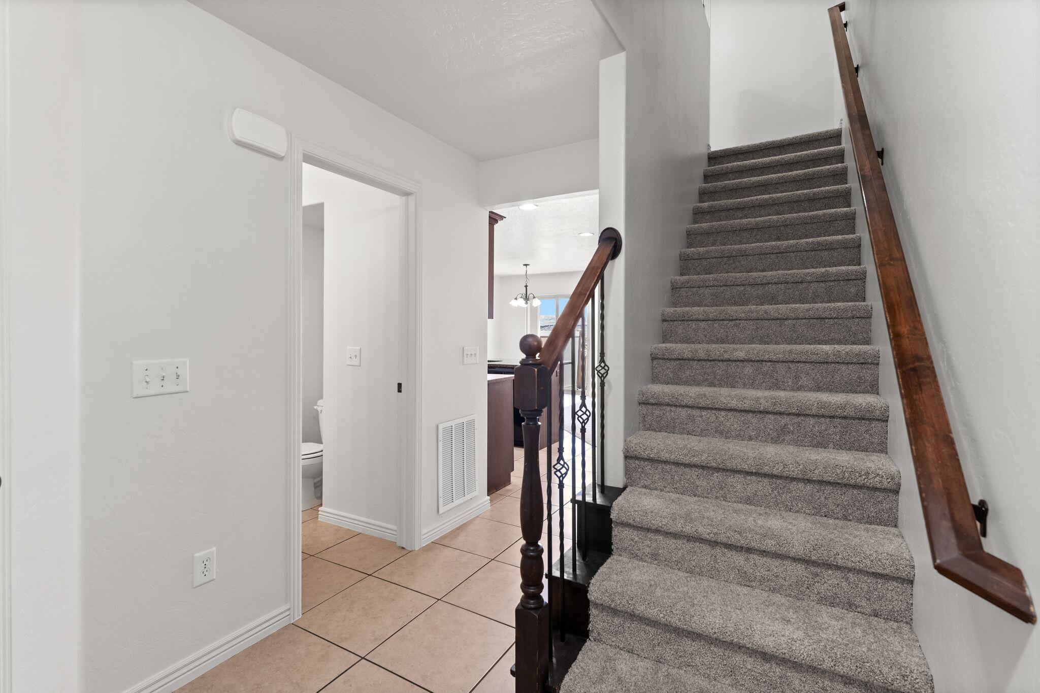 BLUFF VIEW TOWNHOMES - Residential