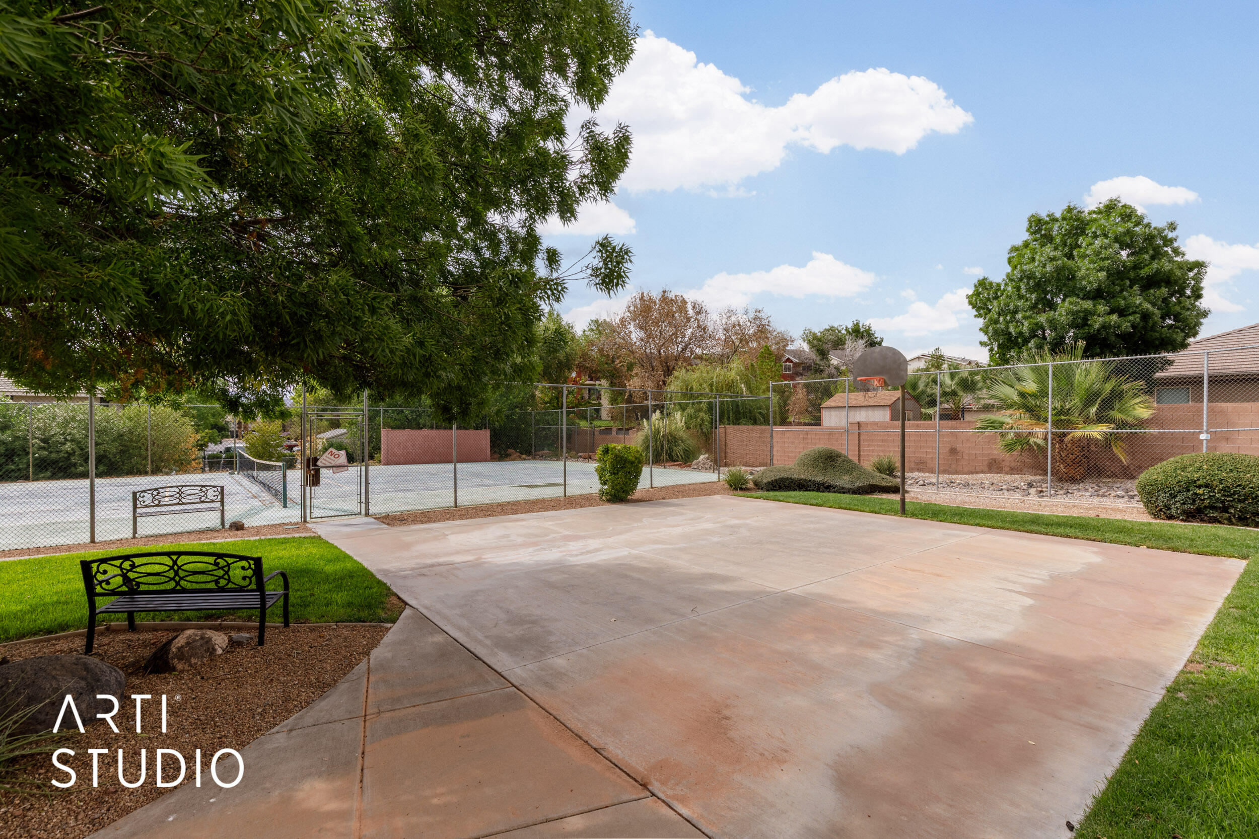 EMERALD SPRINGS TOWNHOMES - Residential