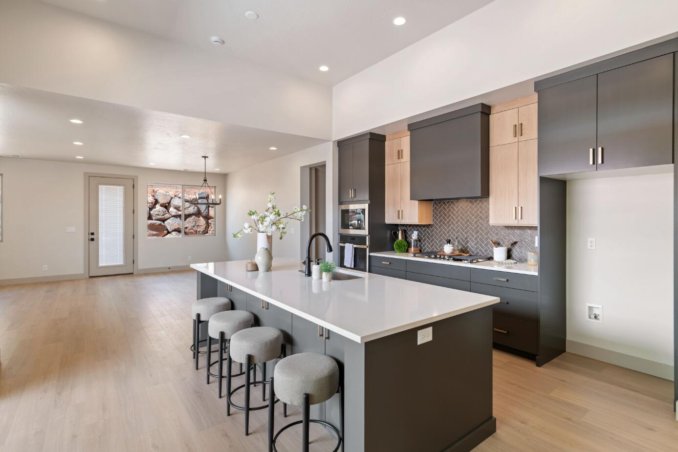 SOLIS AT CORAL CANYON - Residential