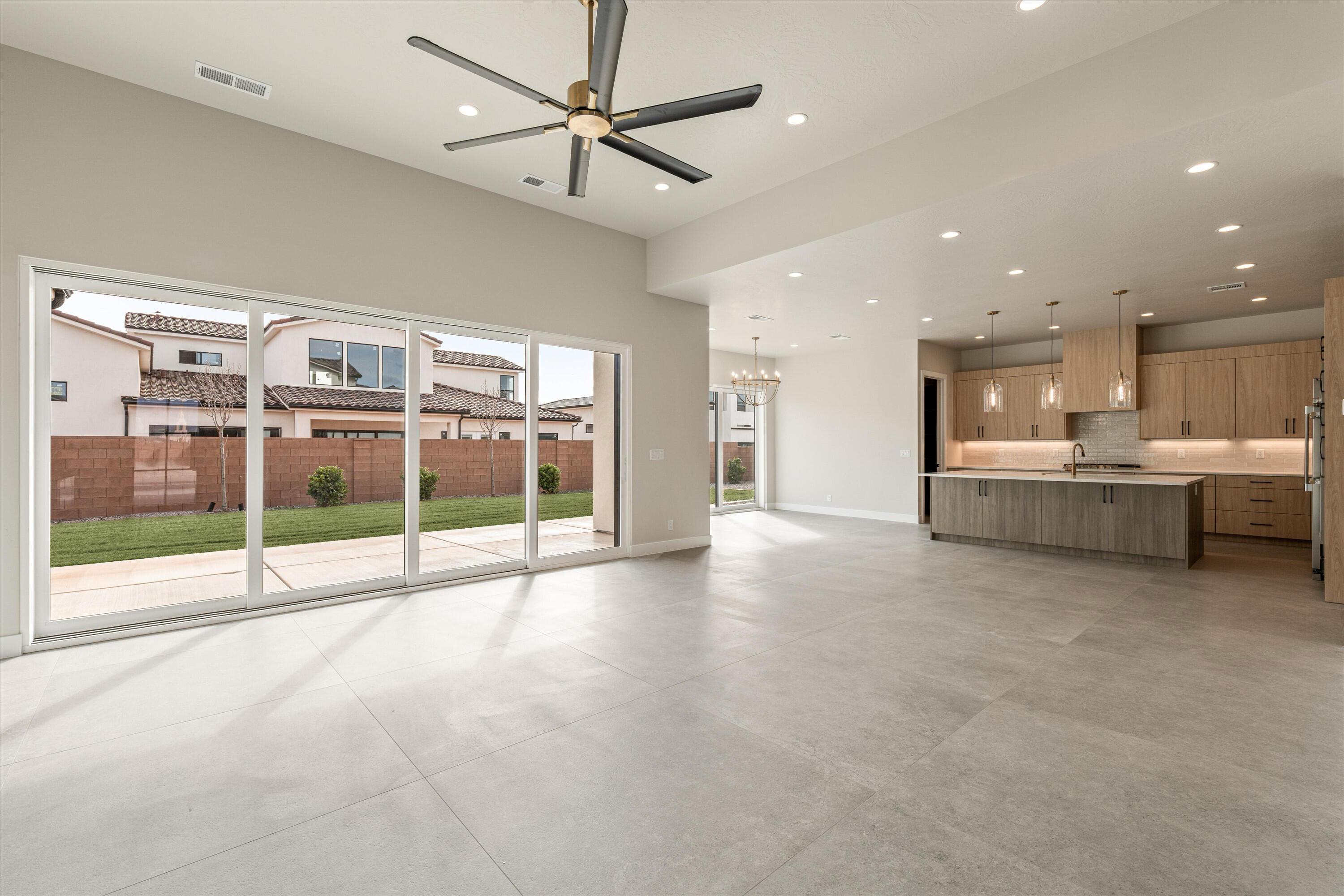 CRIMSON VISTAS - Residential