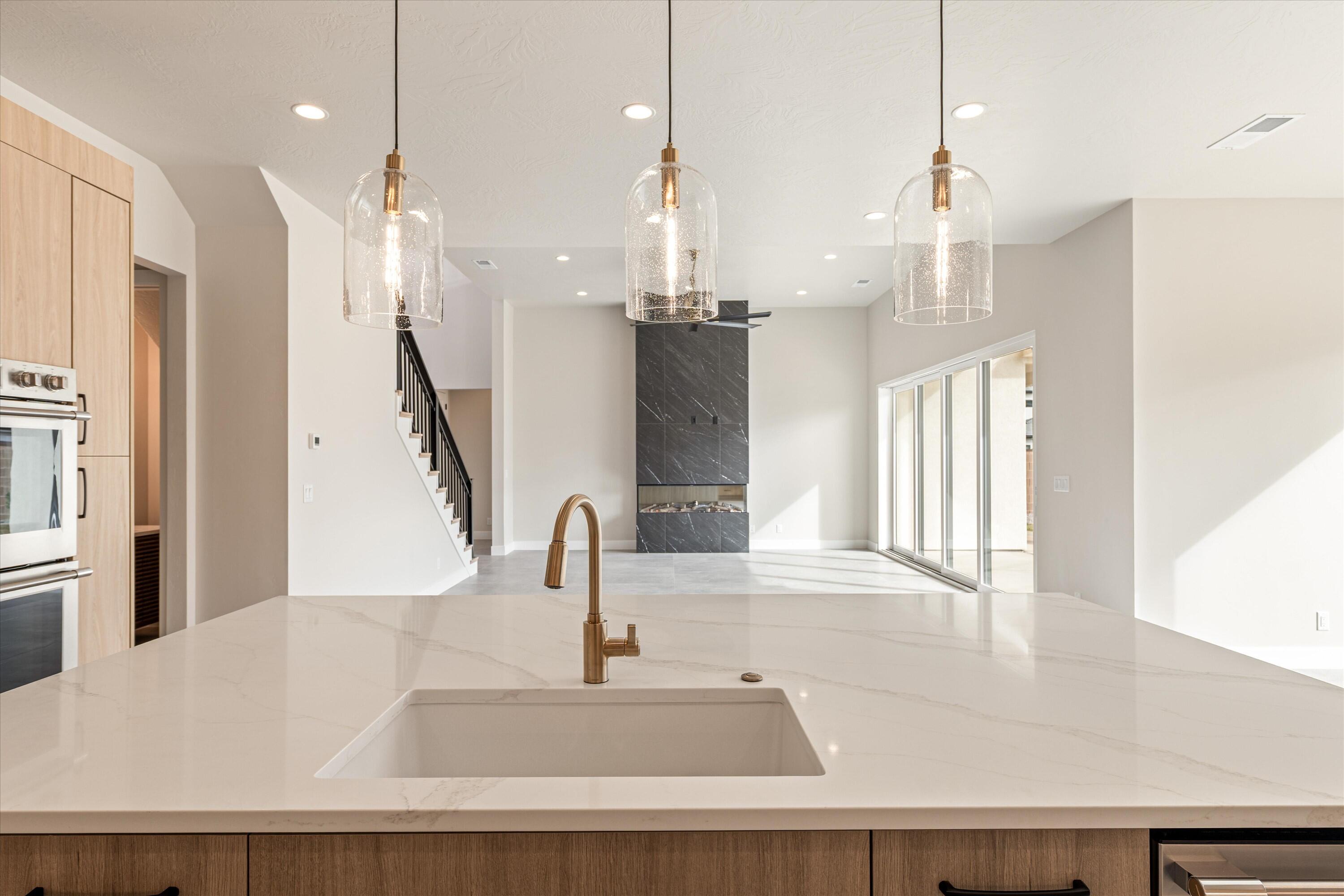 CRIMSON VISTAS - Residential