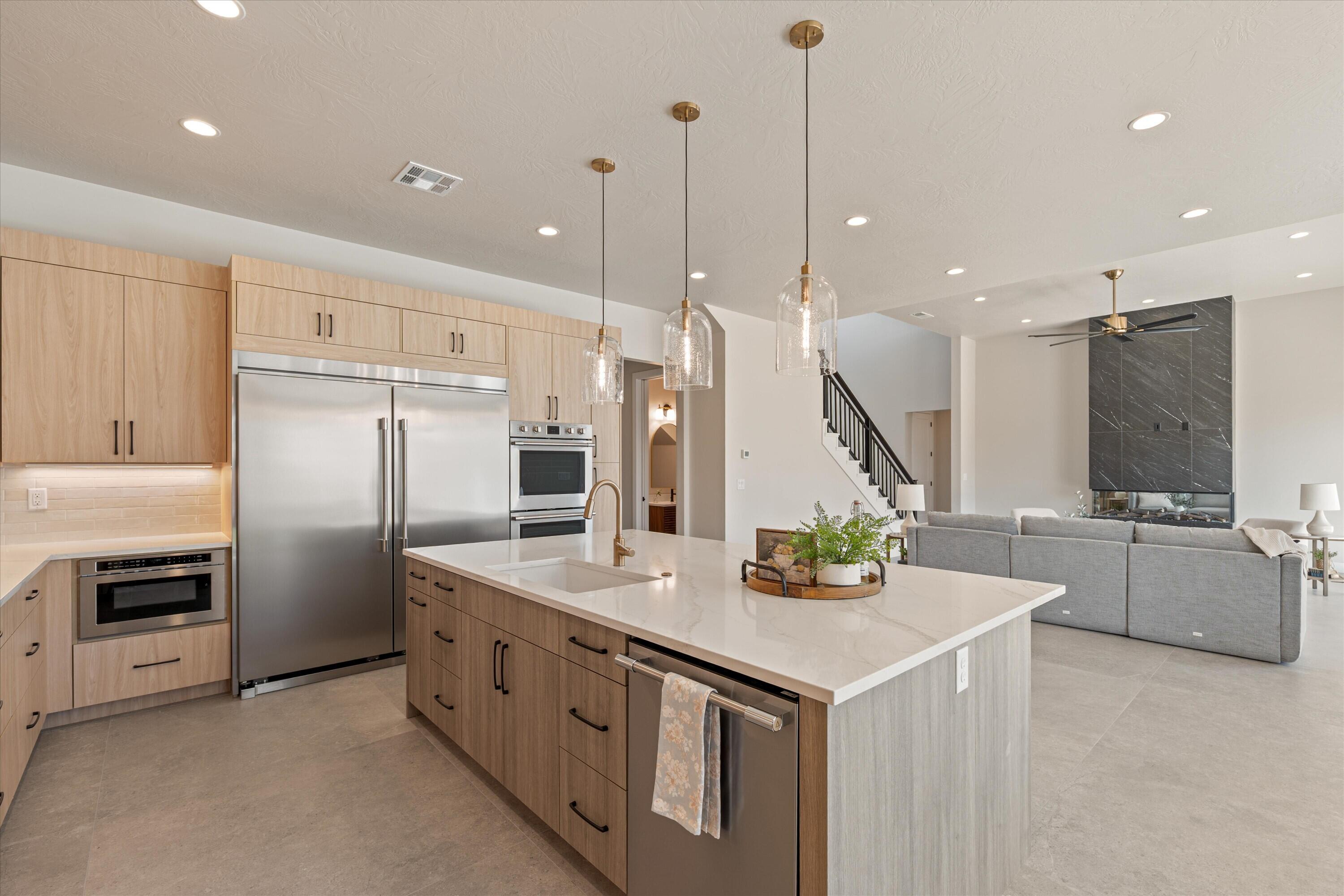 CRIMSON VISTAS - Residential