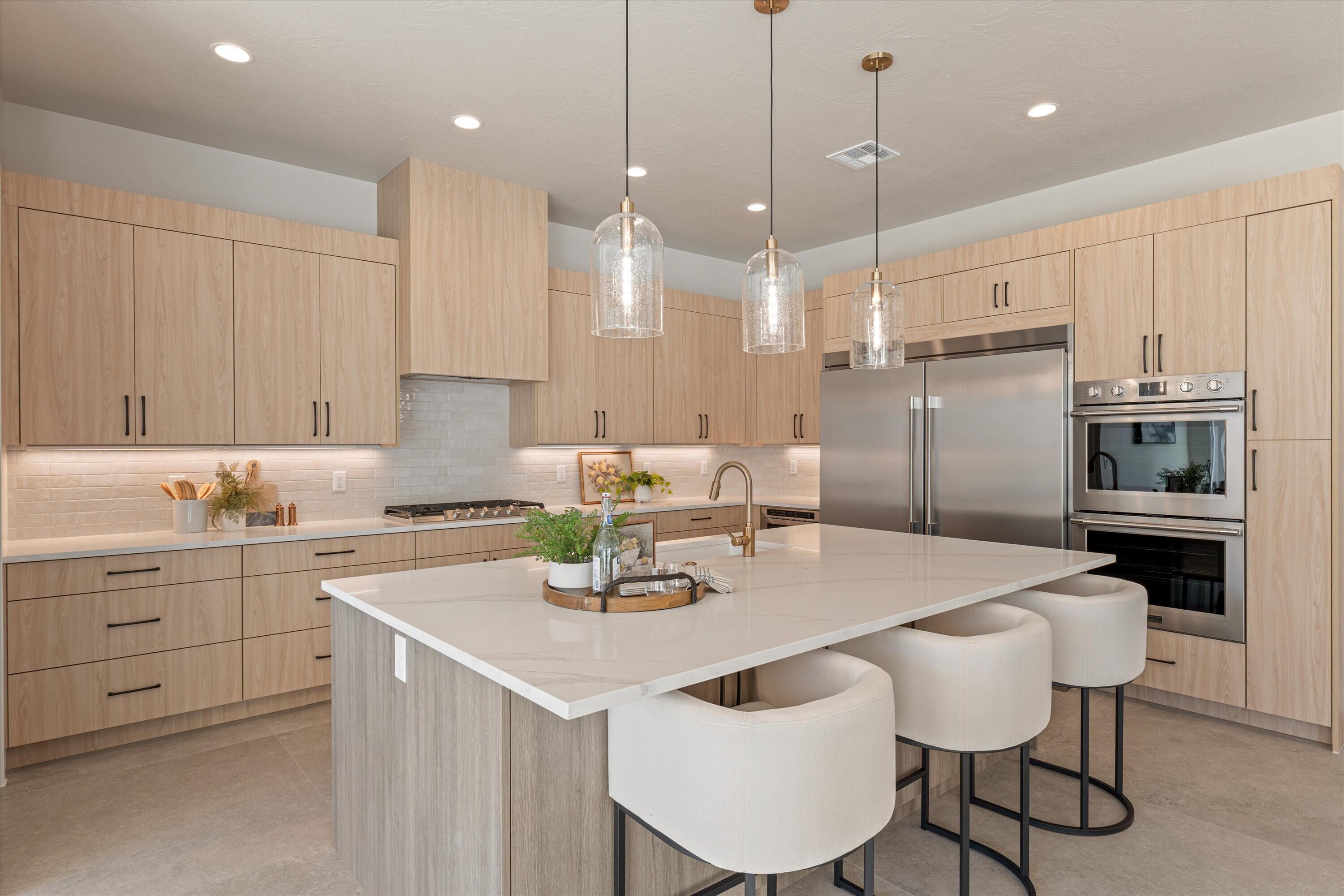 CRIMSON VISTAS - Residential