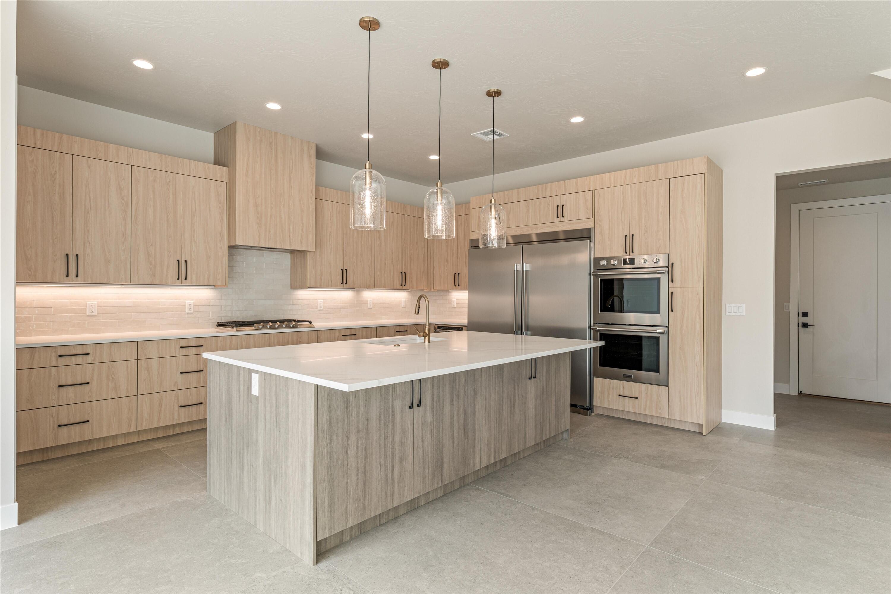 CRIMSON VISTAS - Residential