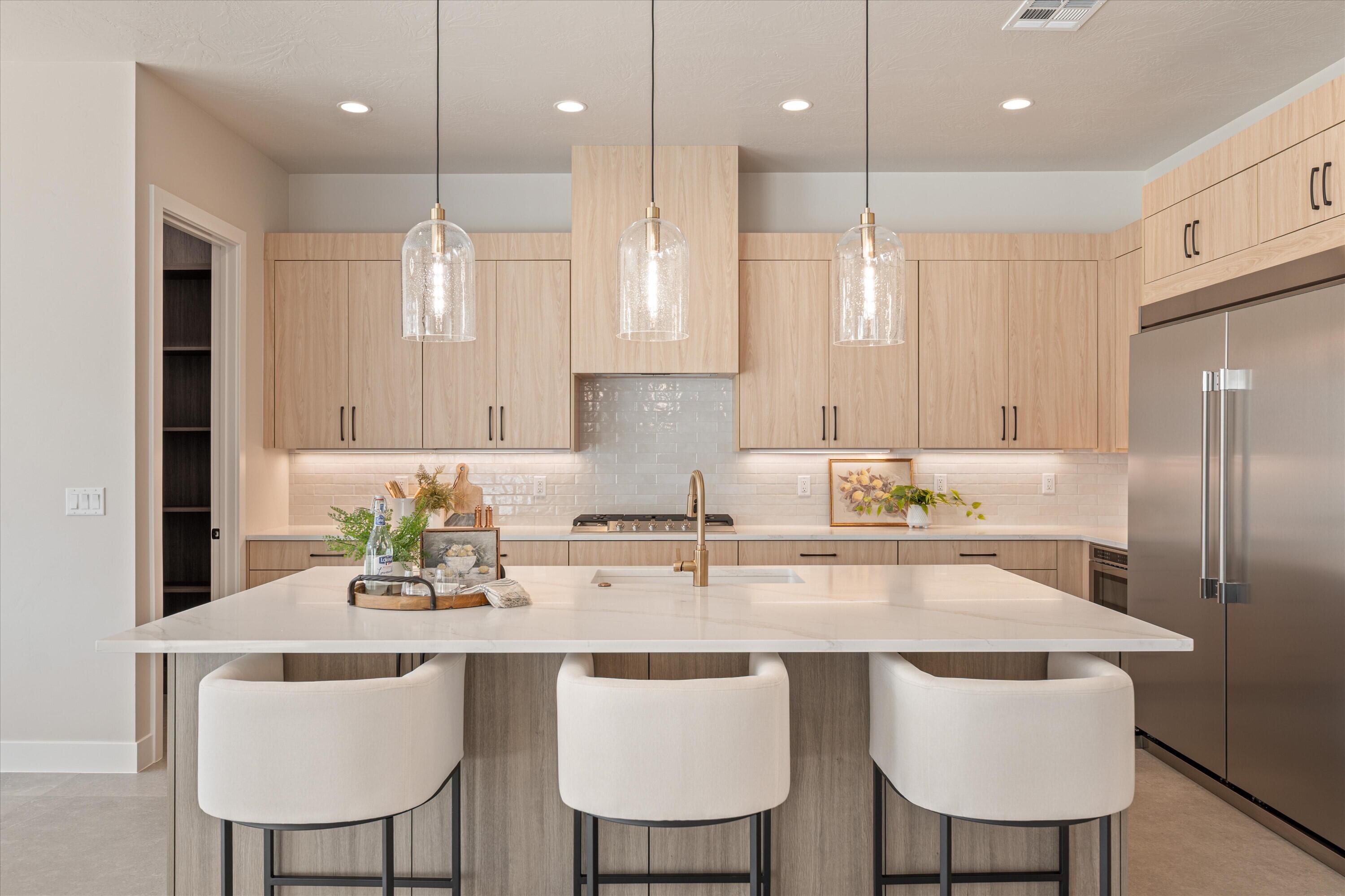 CRIMSON VISTAS - Residential