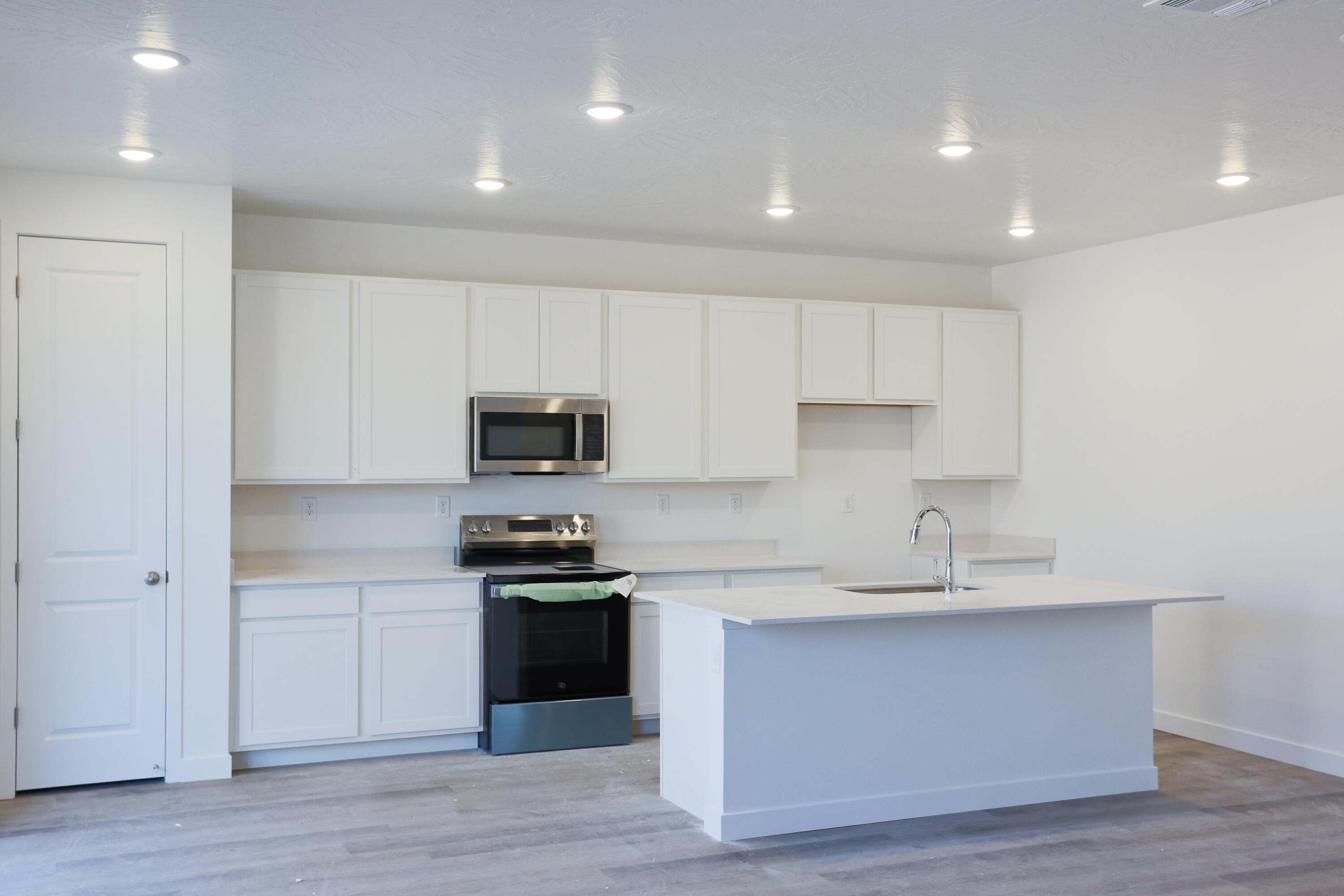 CORDERO - Residential