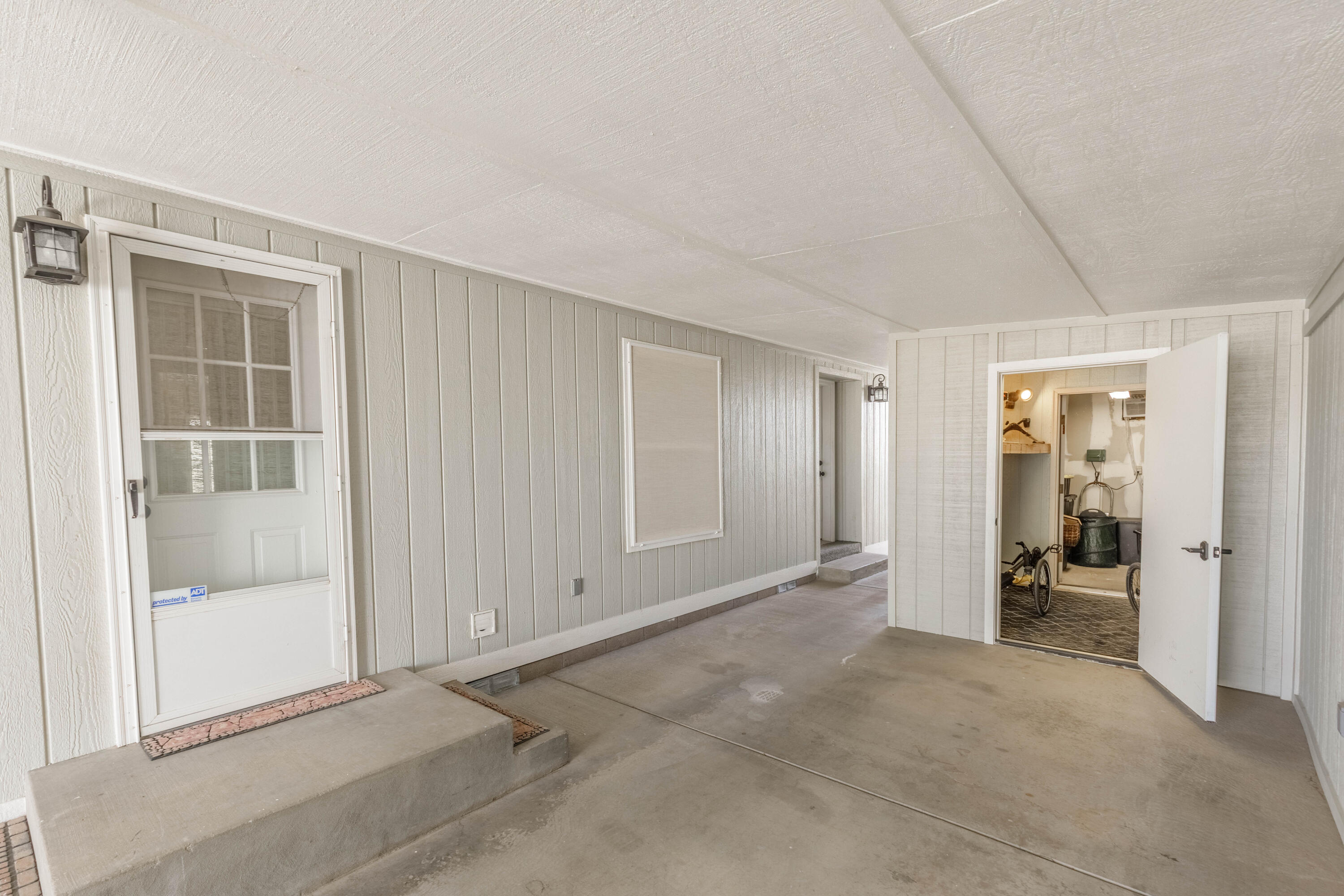 LAVA BLUFF MOBILE HOME PARK - Residential