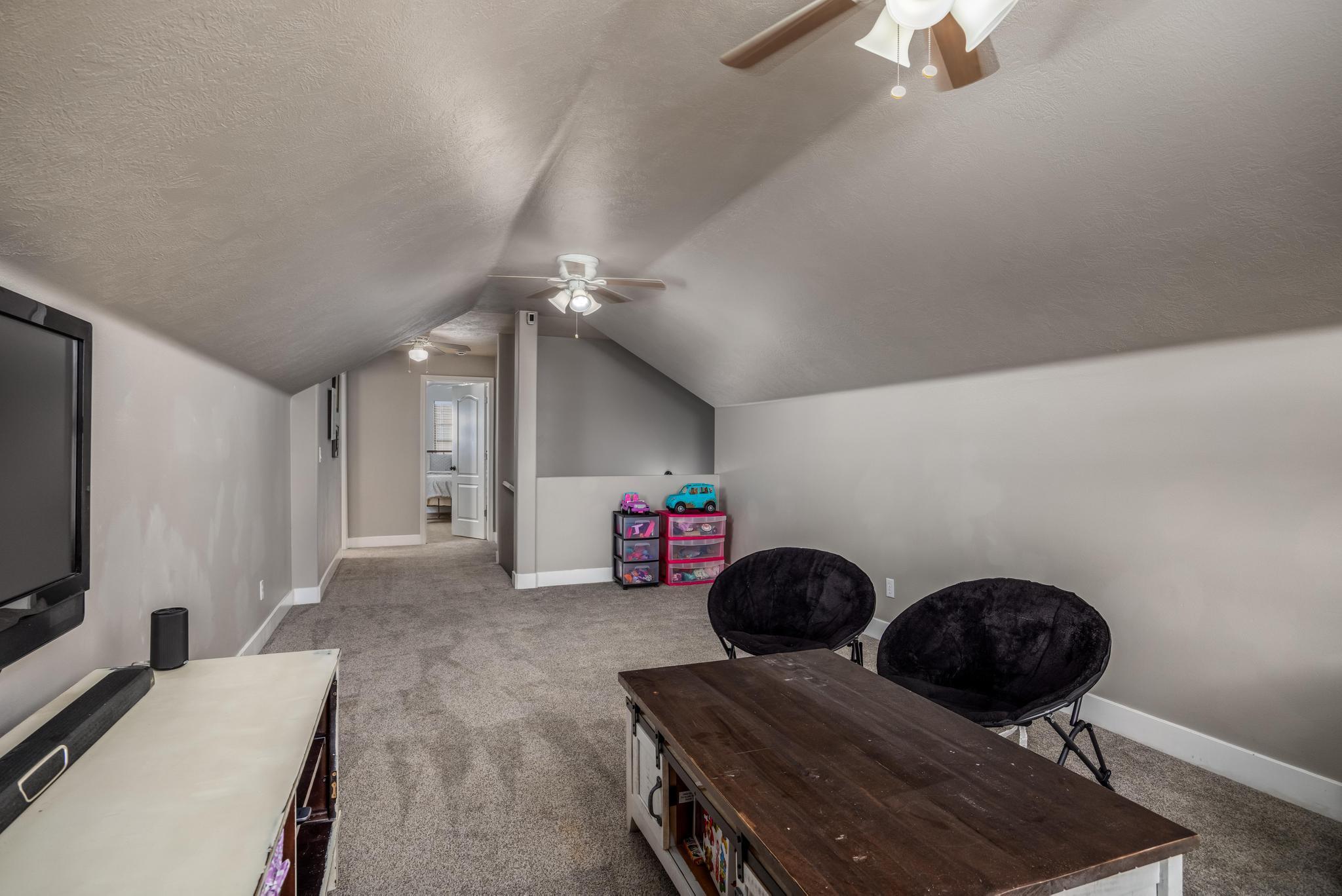 CORONADO RIDGE - Residential