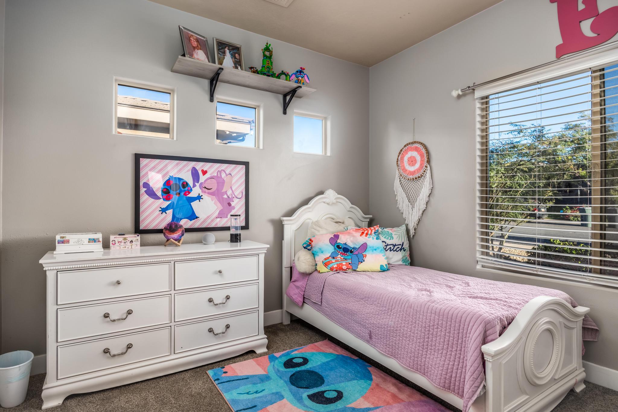 CORONADO RIDGE - Residential