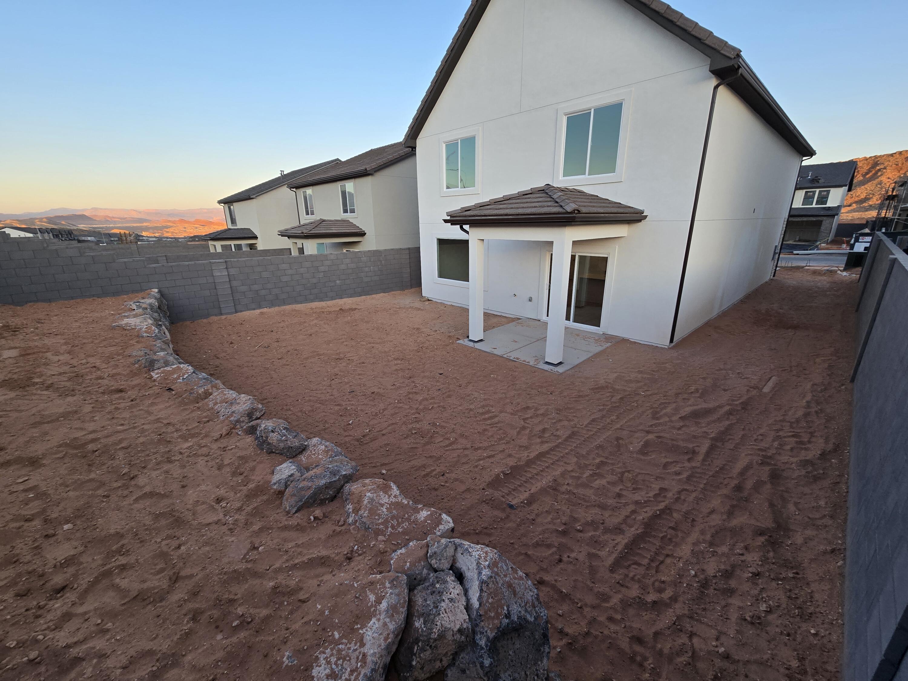 CORRAL HOLLOW AT LONG VALLEY - Residential