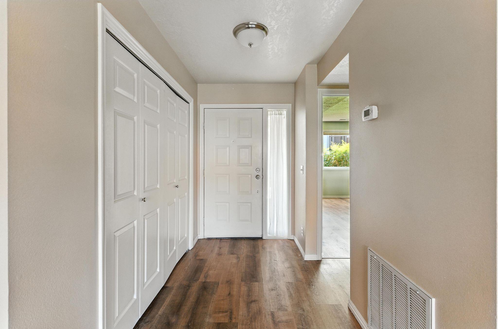 WILLOW RUN RESORT CONDOS - Residential