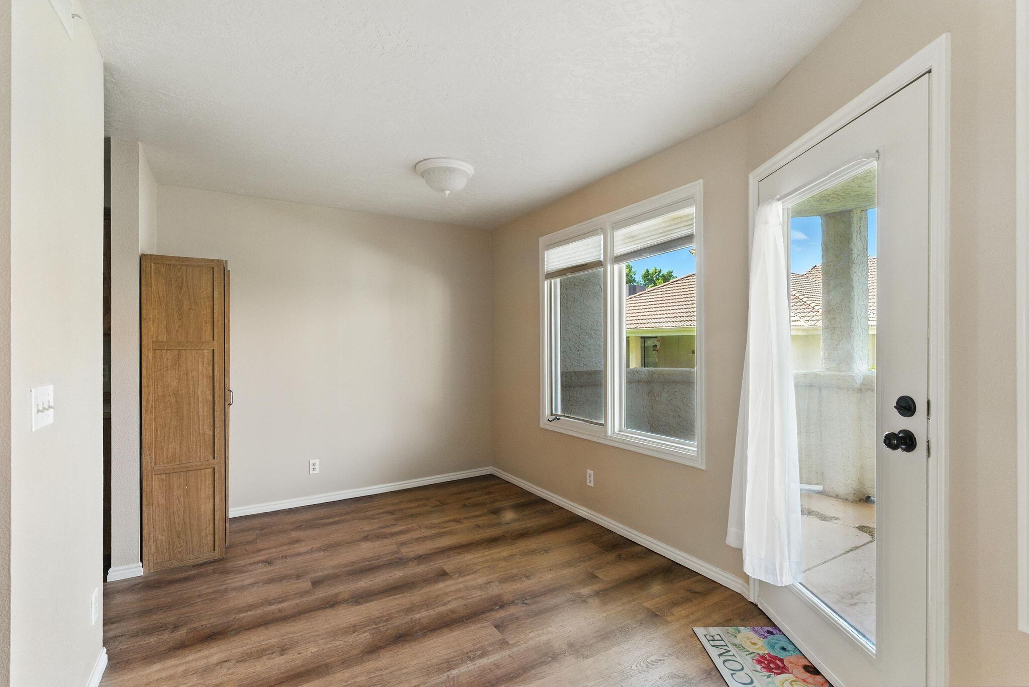 WILLOW RUN RESORT CONDOS - Residential