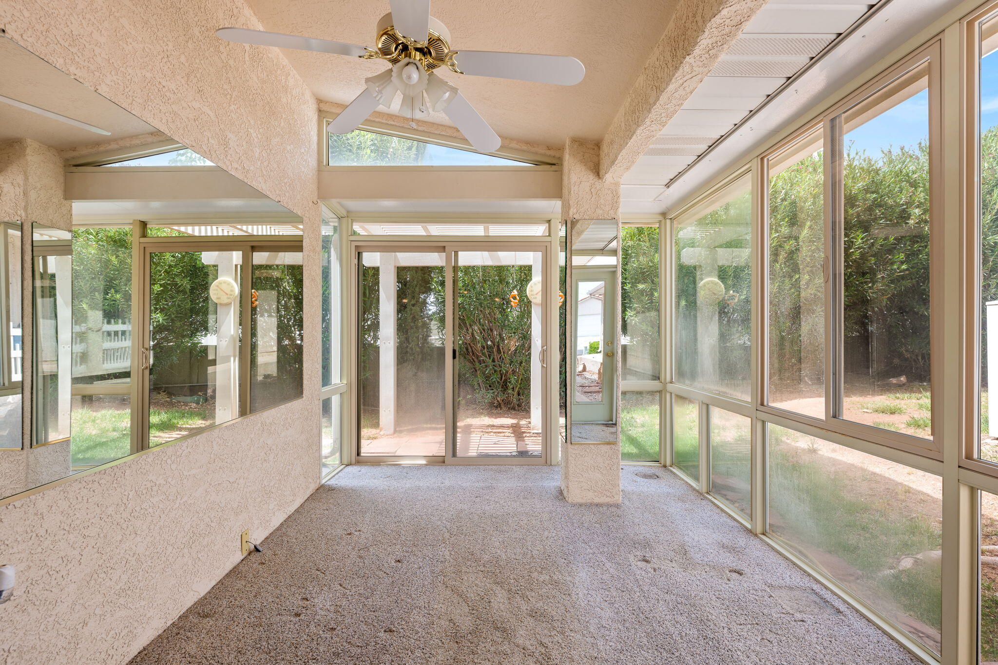 HORIZONS WEST - Residential