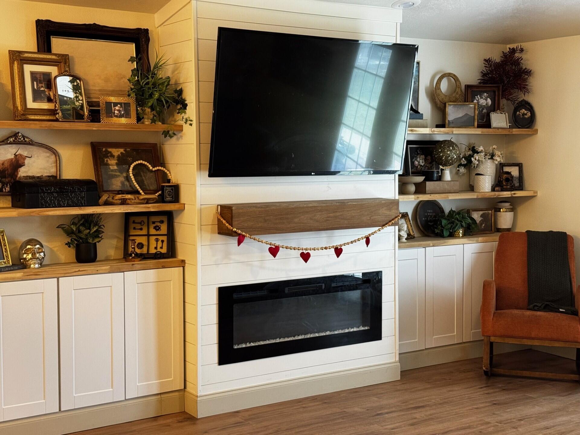 CANTERWOOD ESTATES - Residential