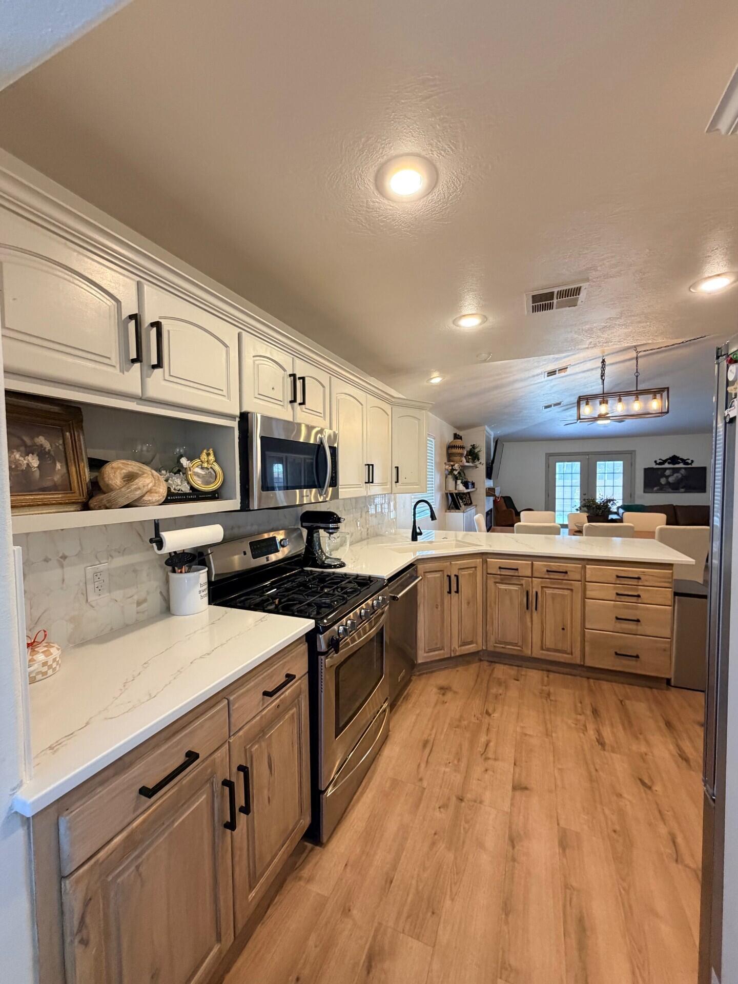 CANTERWOOD ESTATES - Residential