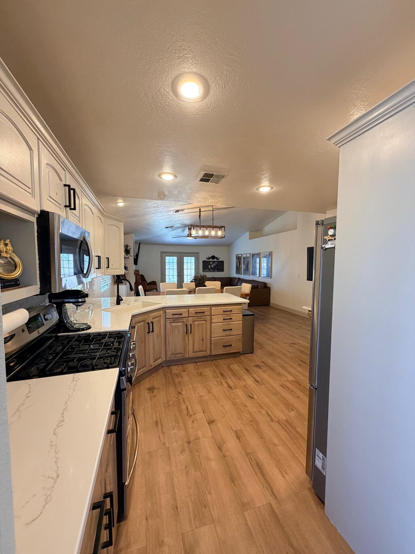 CANTERWOOD ESTATES - Residential