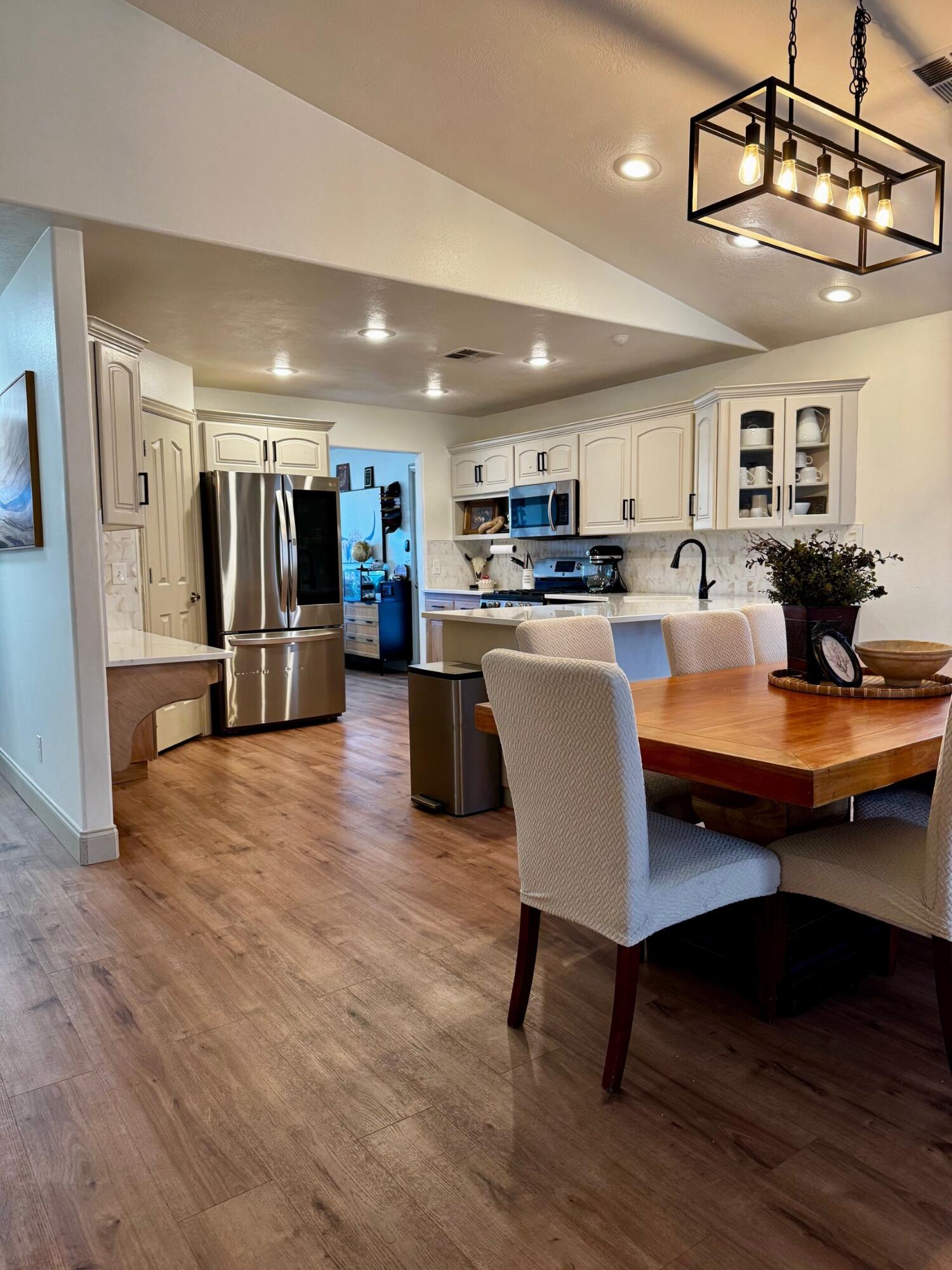 CANTERWOOD ESTATES - Residential