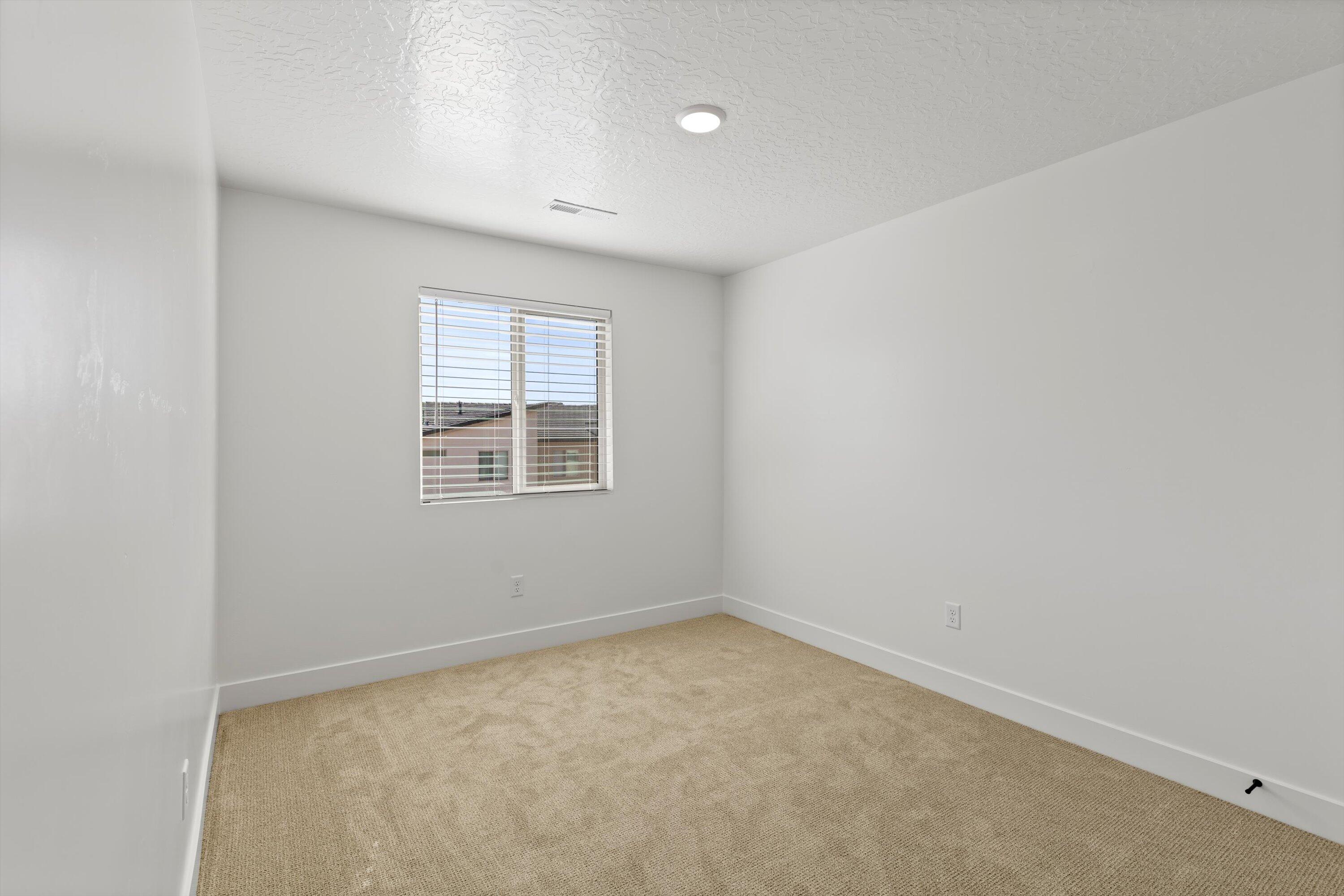 SOUTH DESERT TH - Residential