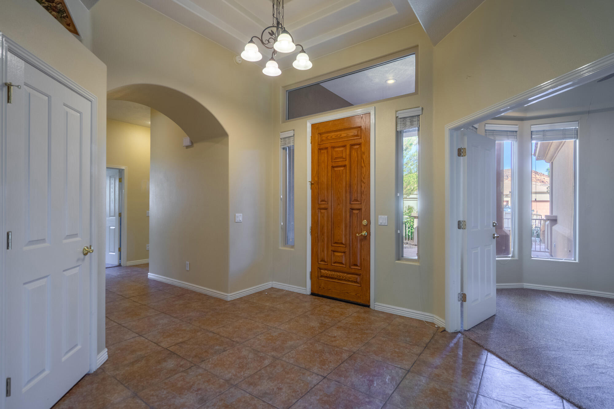 PARADISE CANYON - Residential