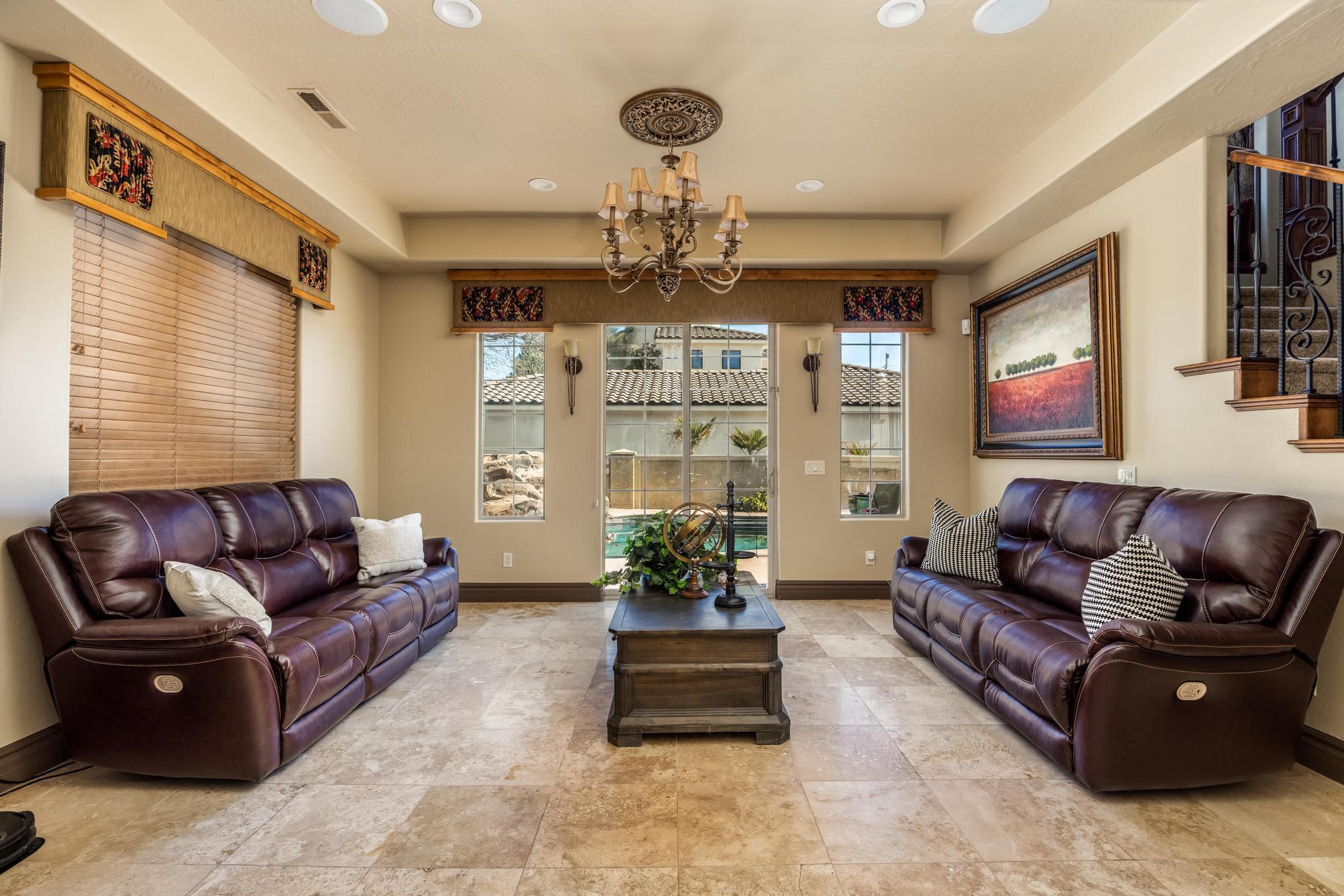 VILLA BONITA ON MALAGA - Residential