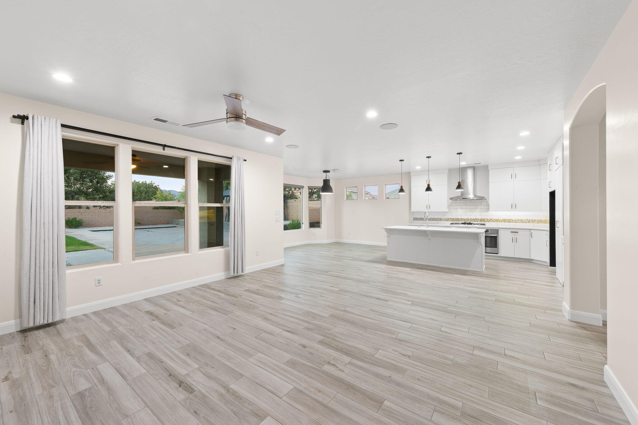 GENTRY LANE - Residential