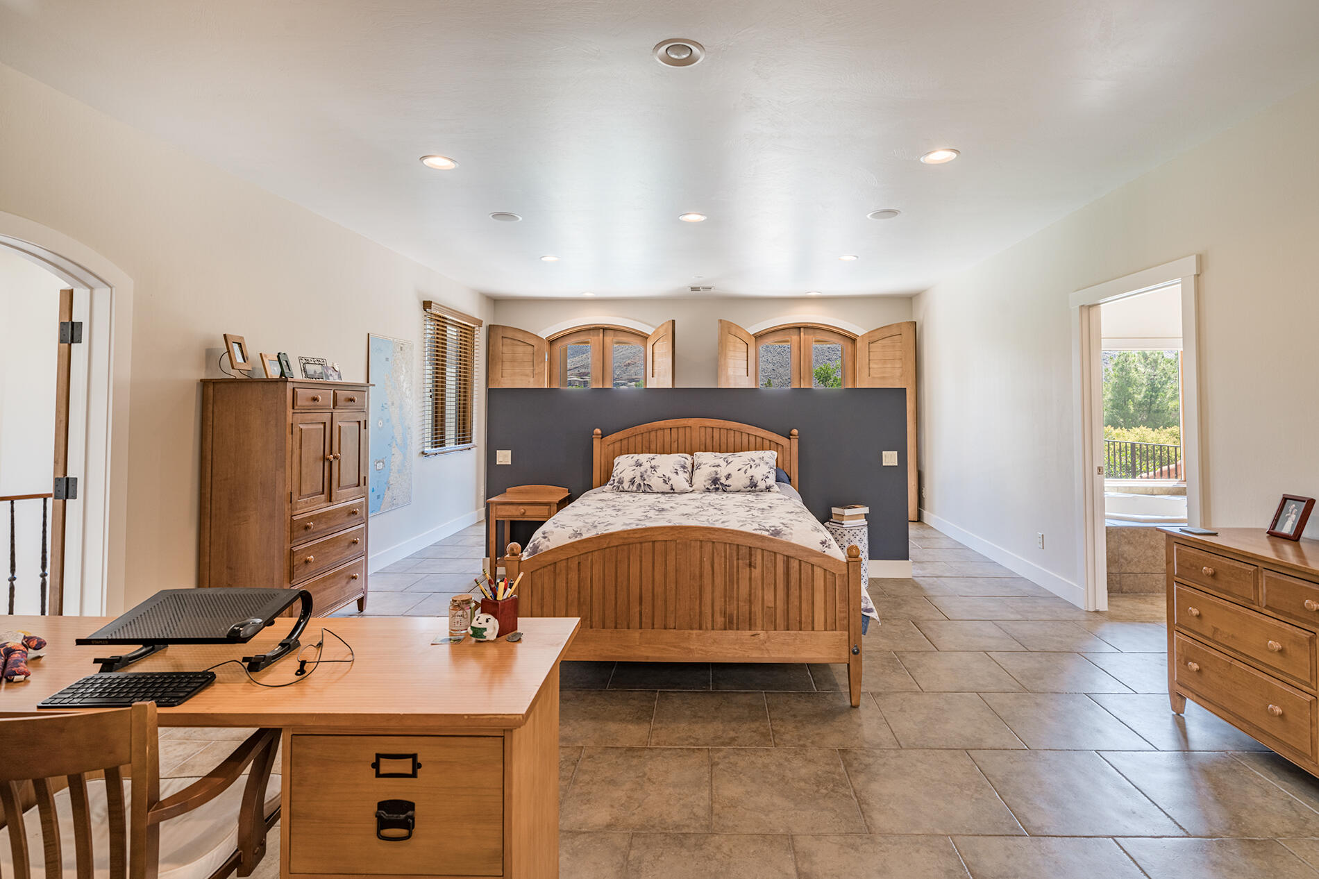 WOODS AT VALLEY VIEW - Residential