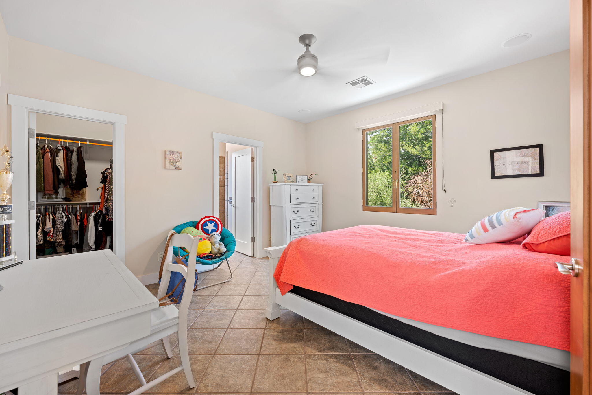 WOODS AT VALLEY VIEW - Residential