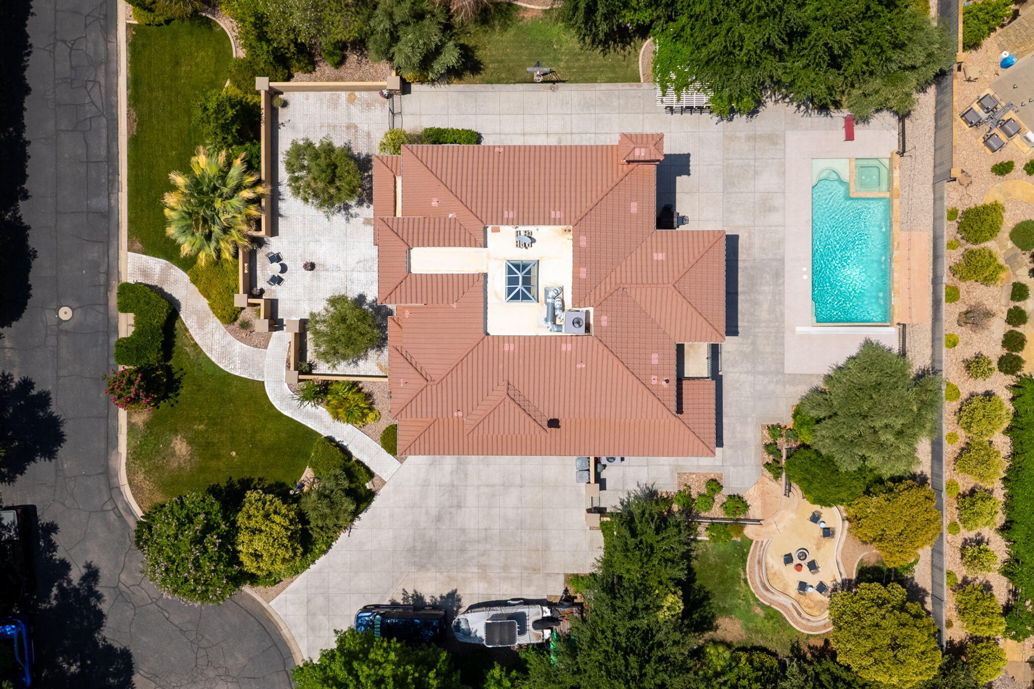 WOODS AT VALLEY VIEW - Residential