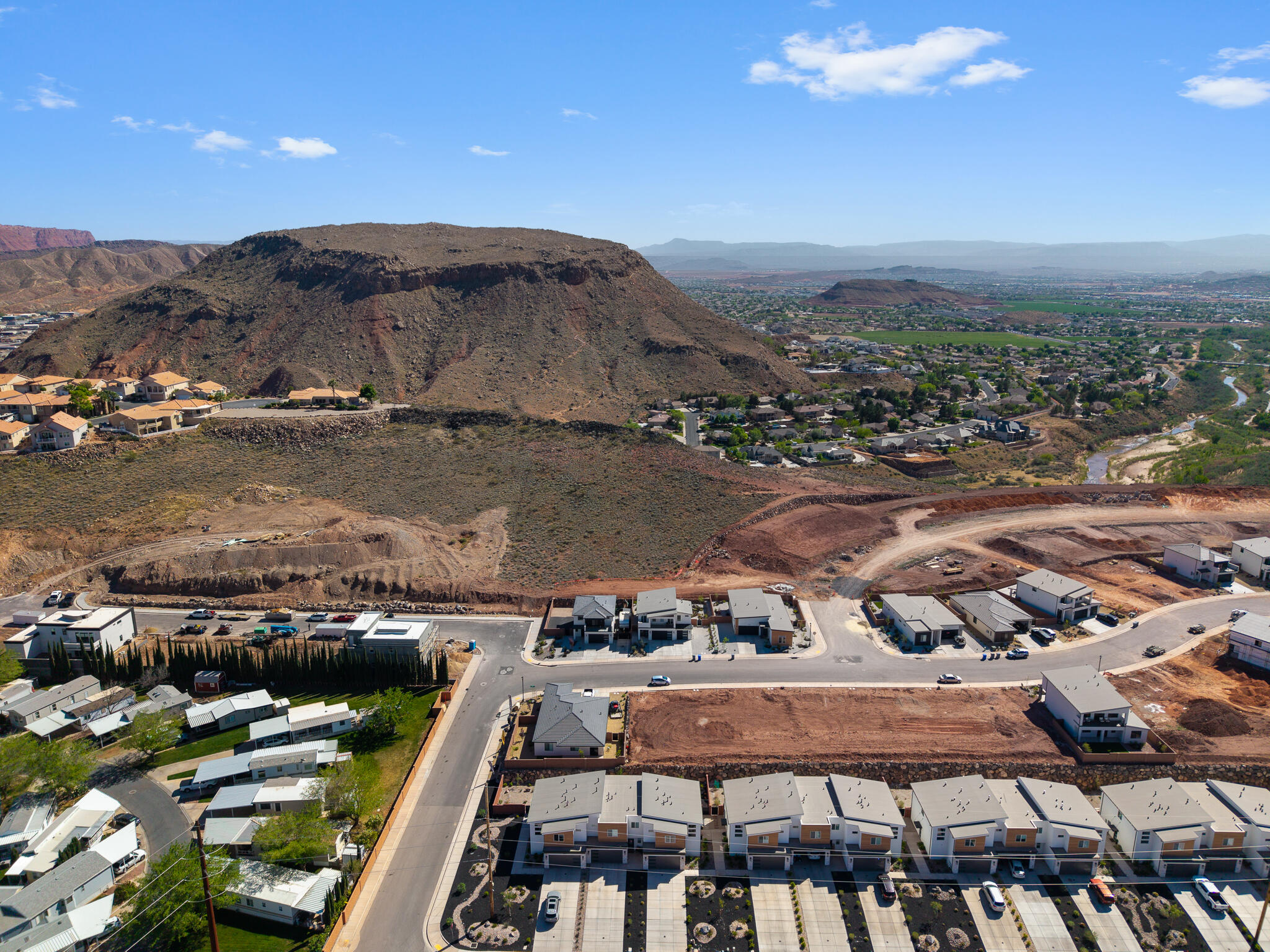 DESERT RIDGE ESTATES - Residential