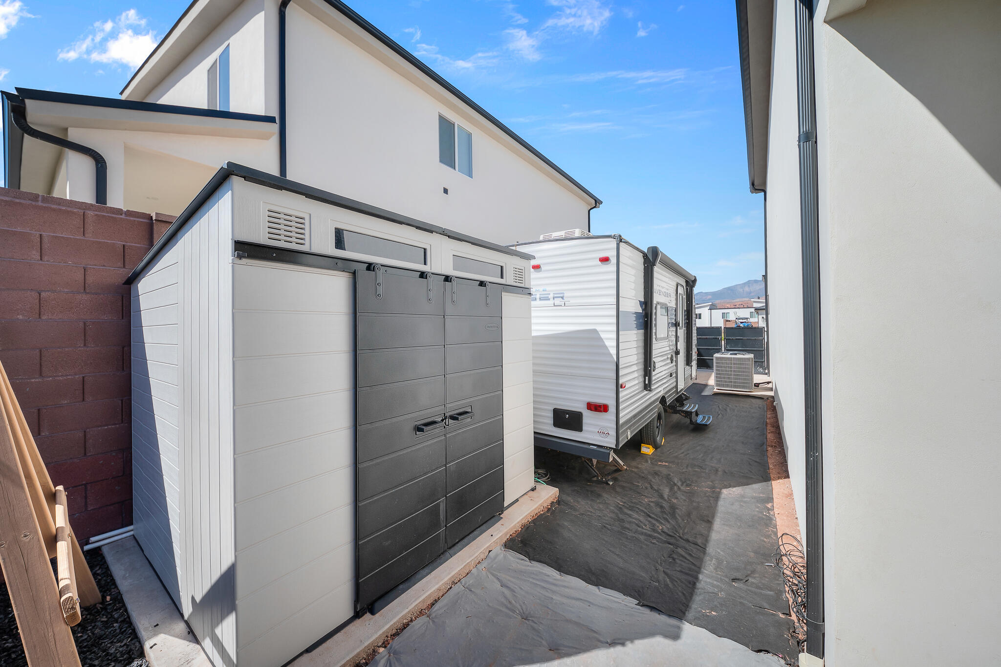 DESERT RIDGE ESTATES - Residential