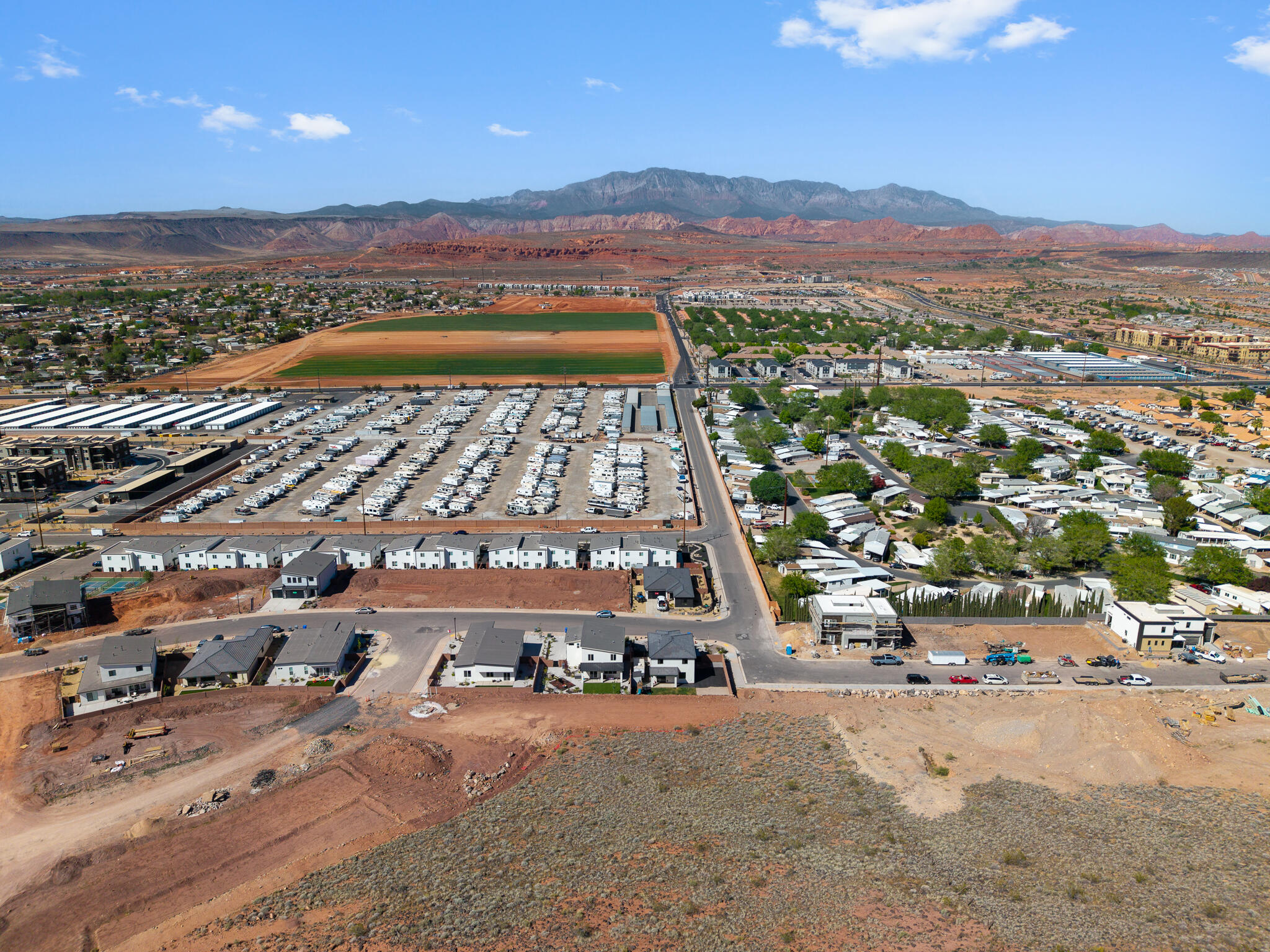 DESERT RIDGE ESTATES - Residential