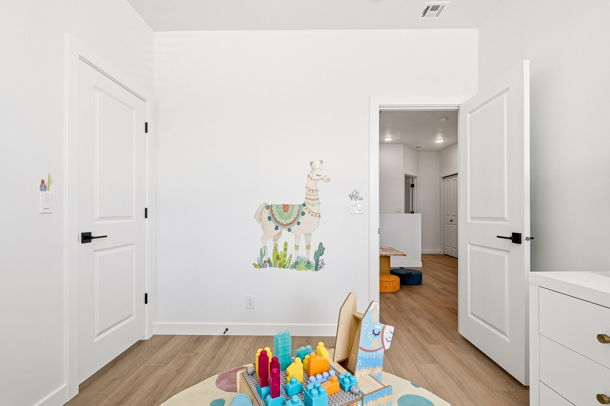 SKY VIEW ESTATES - Residential