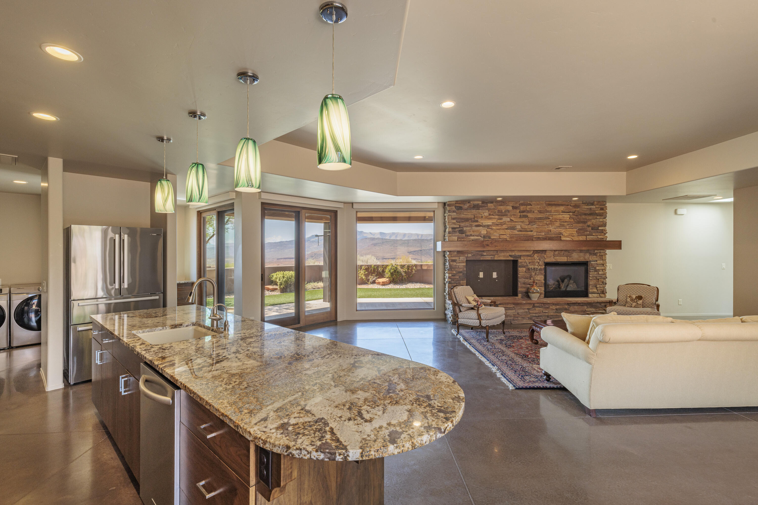 TAVIAWK - Residential