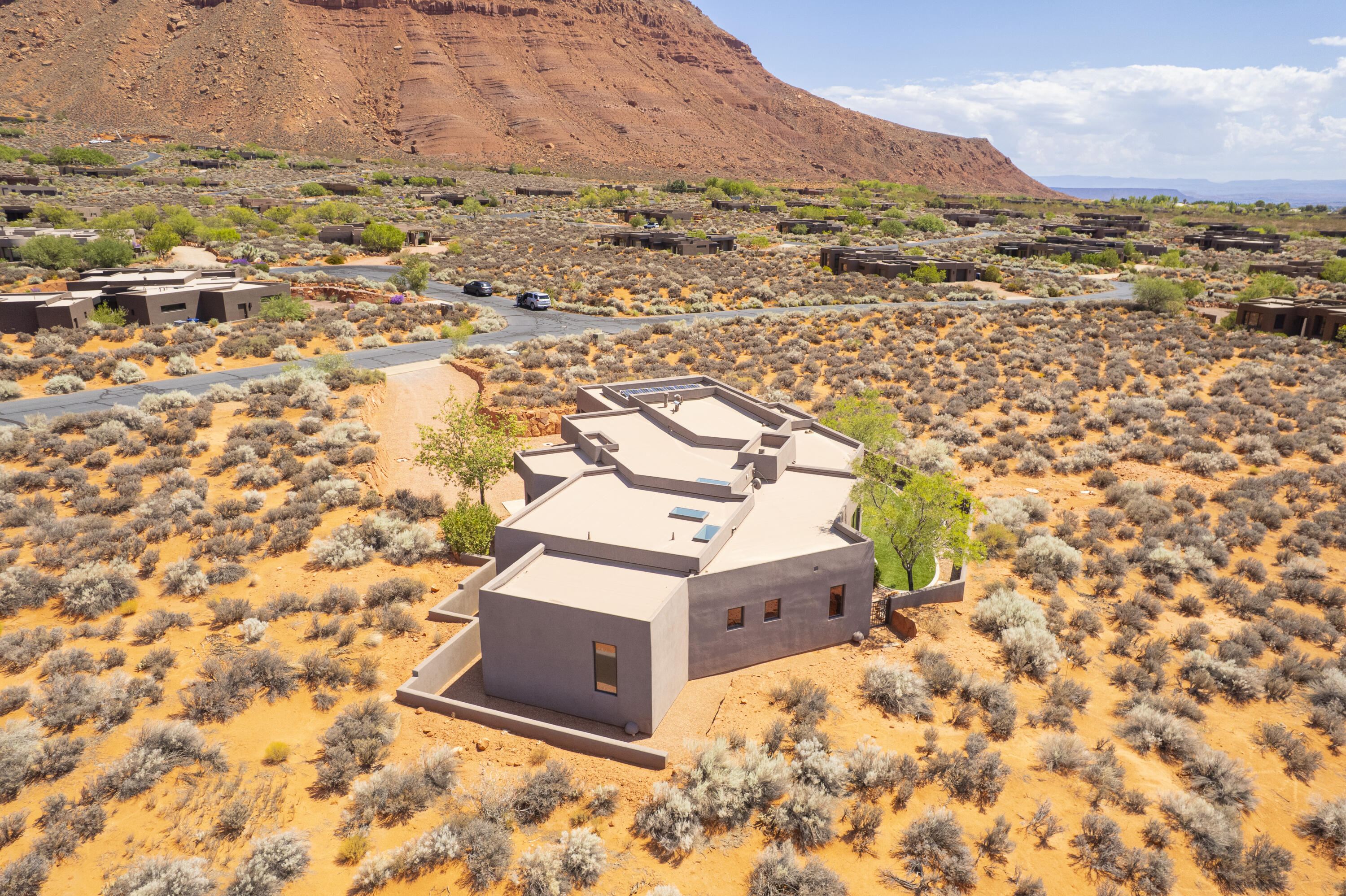 TAVIAWK - Residential