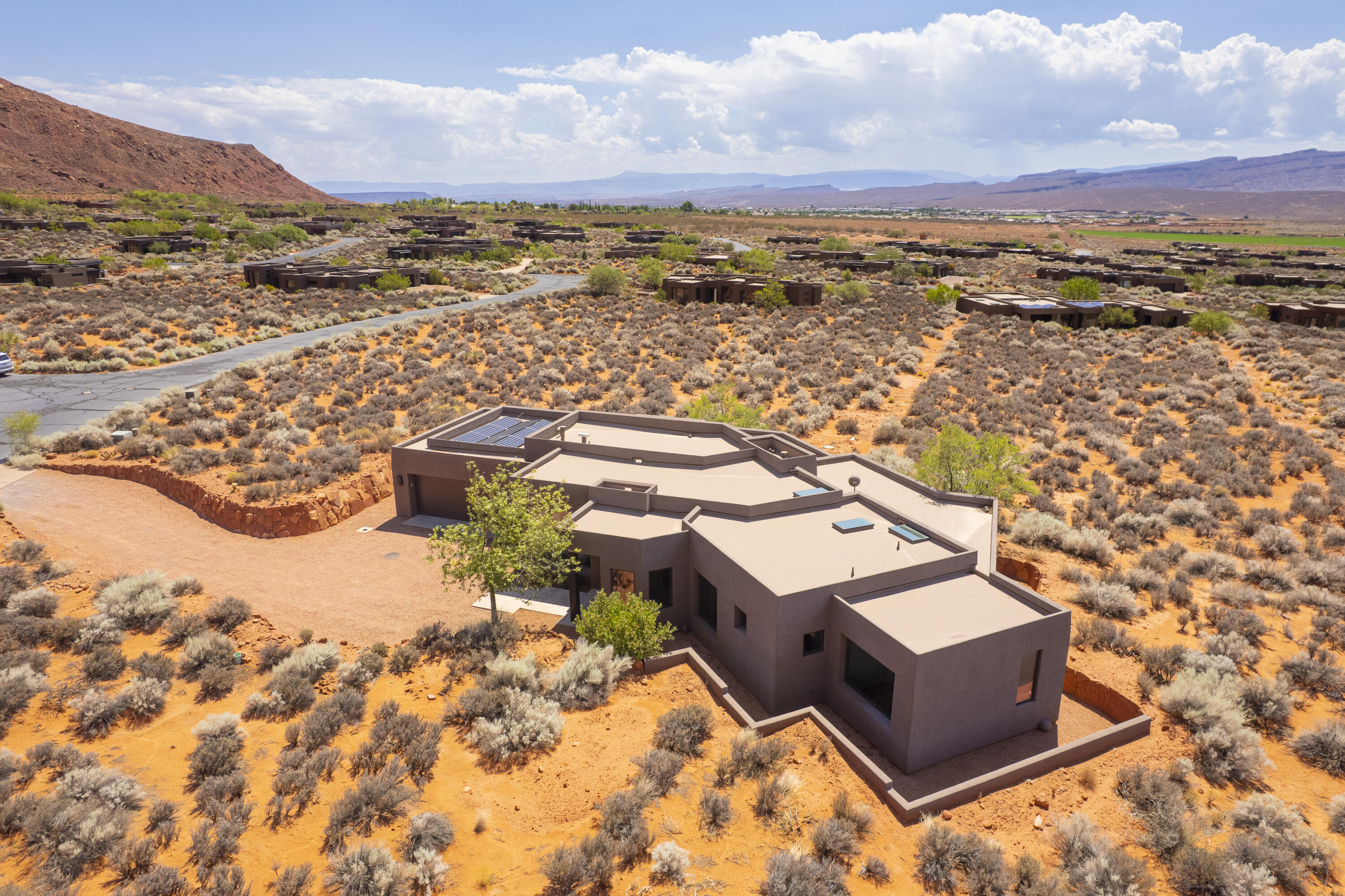 TAVIAWK - Residential