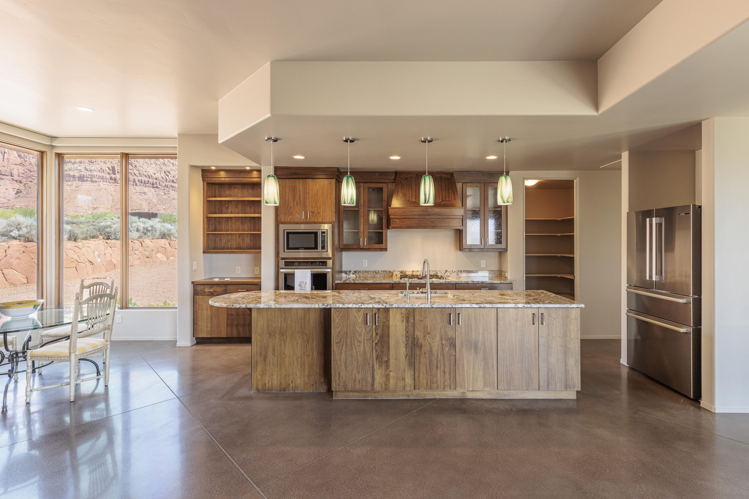 TAVIAWK - Residential