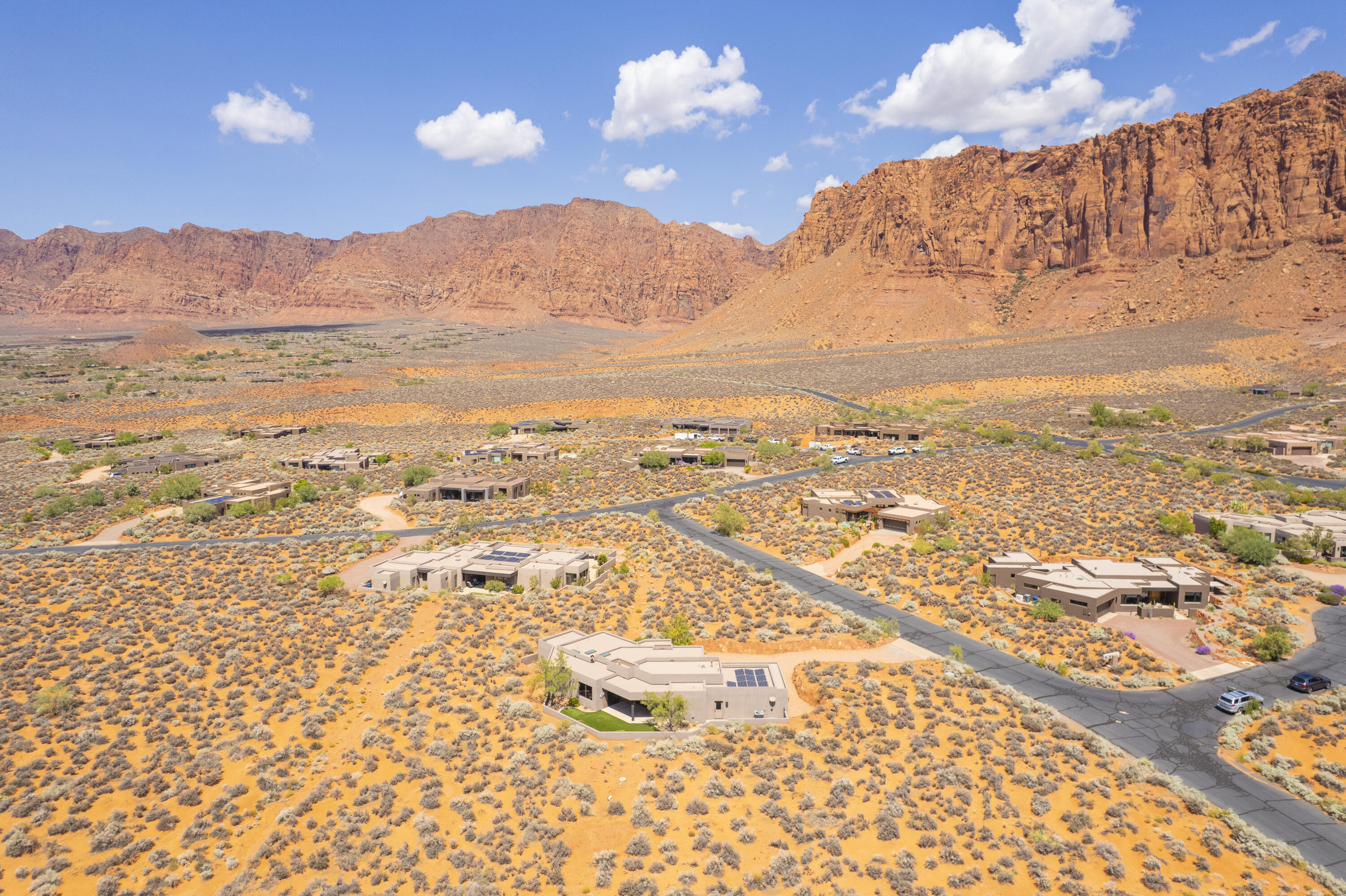 TAVIAWK - Residential