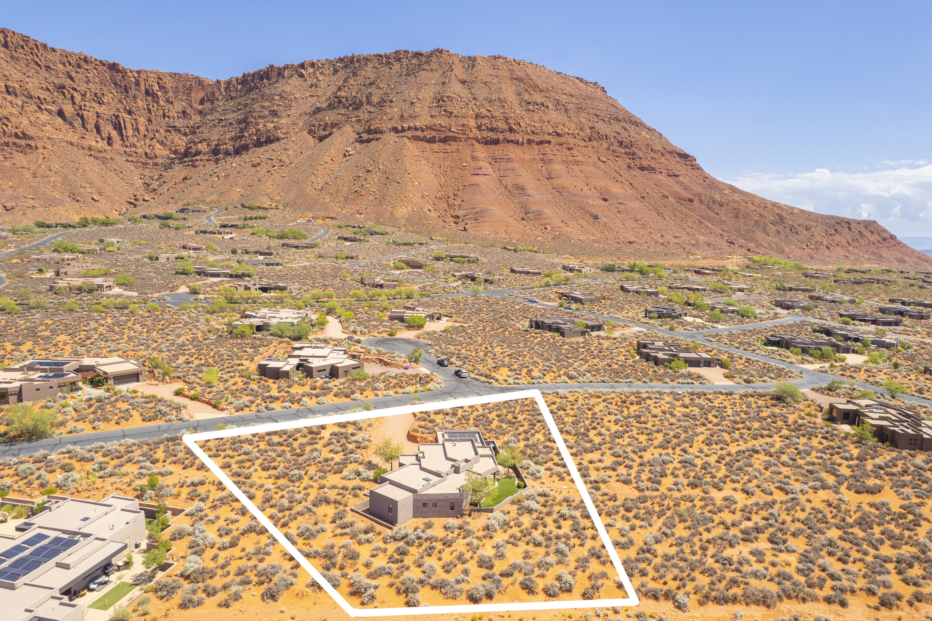 TAVIAWK - Residential