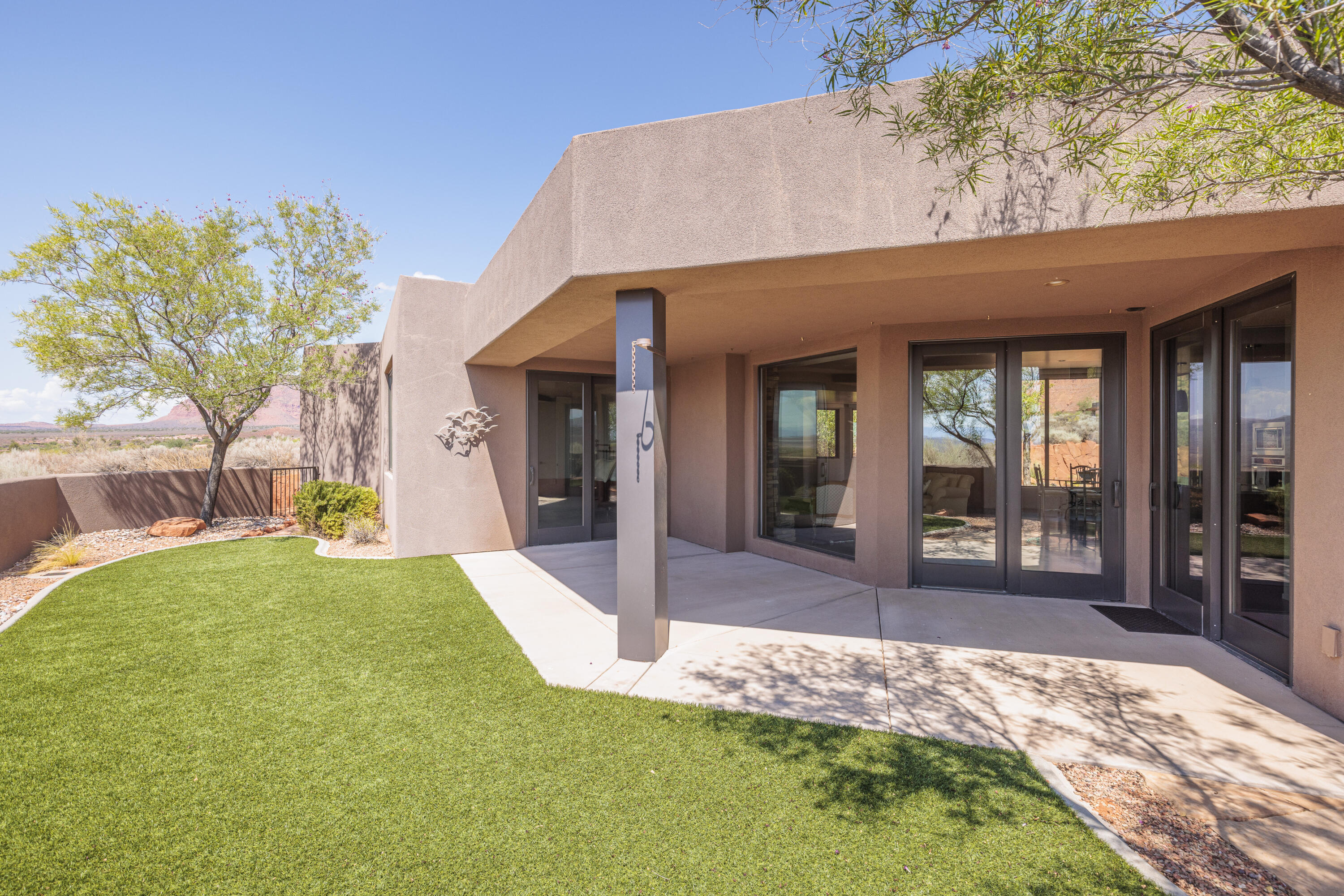 TAVIAWK - Residential