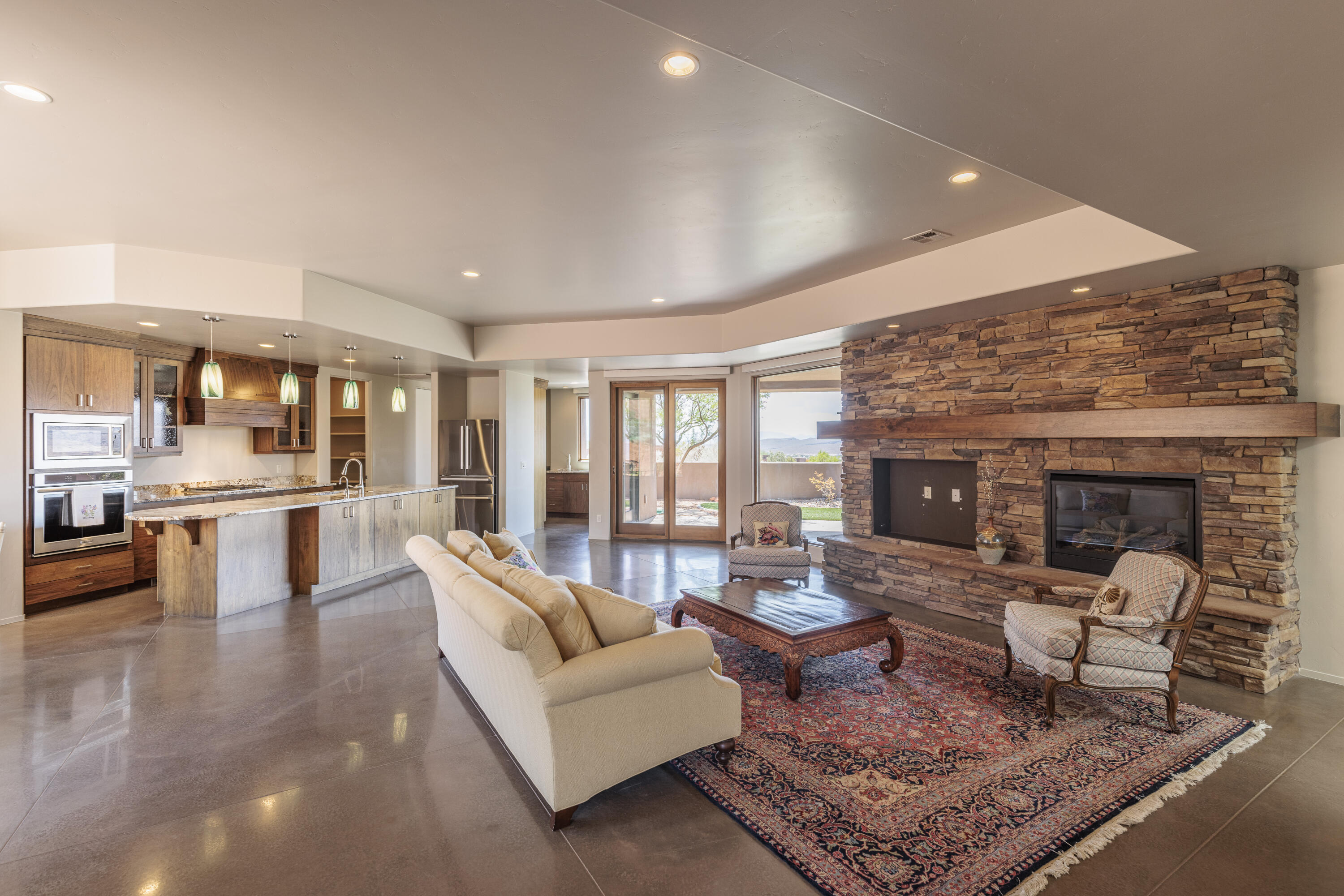 TAVIAWK - Residential