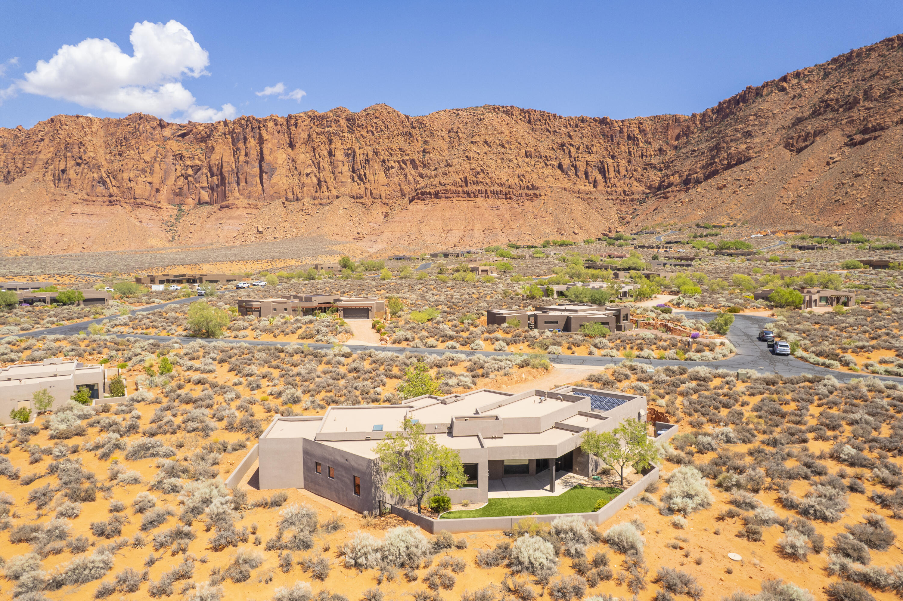 TAVIAWK - Residential