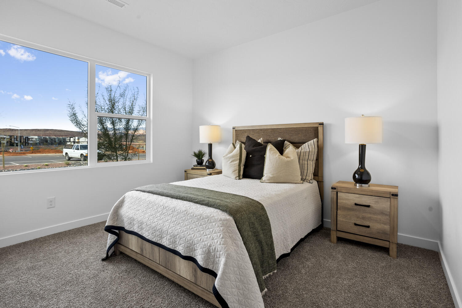 STANDING ROCK WEST AT LONG VALLEY - Residential