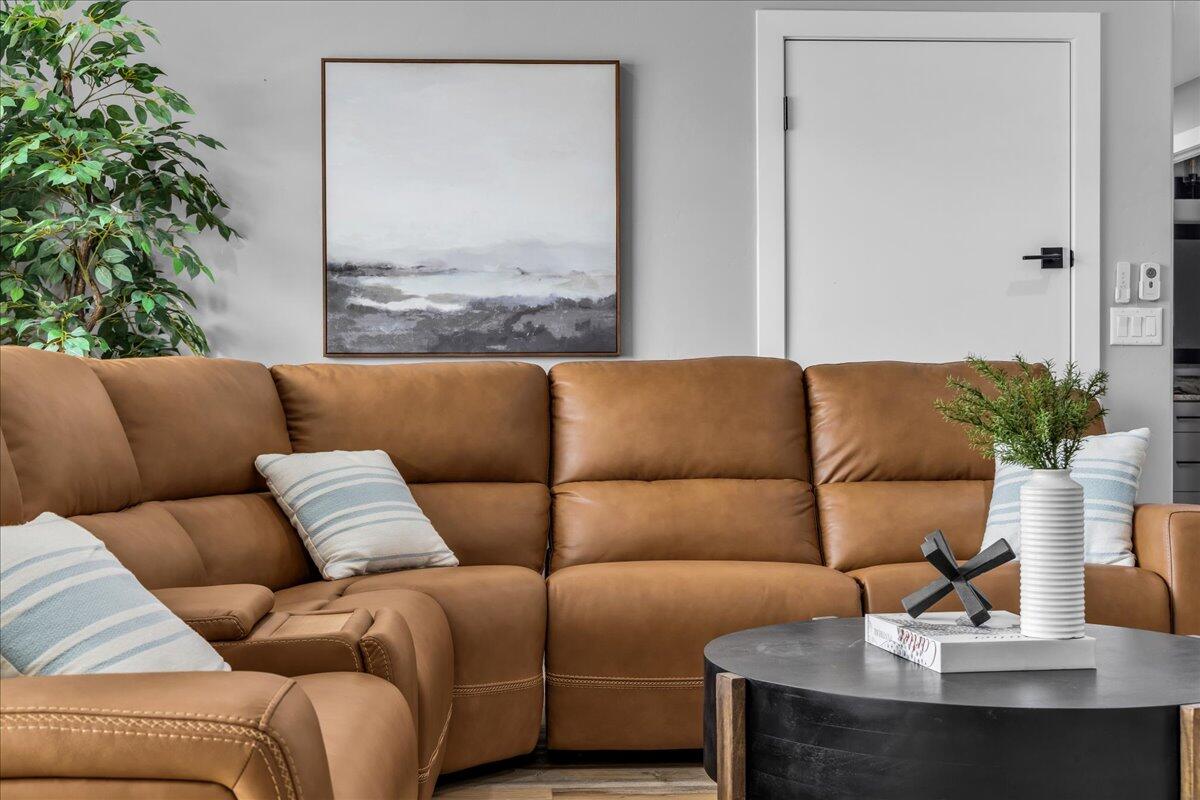 COYOTE SPRINGS - Residential