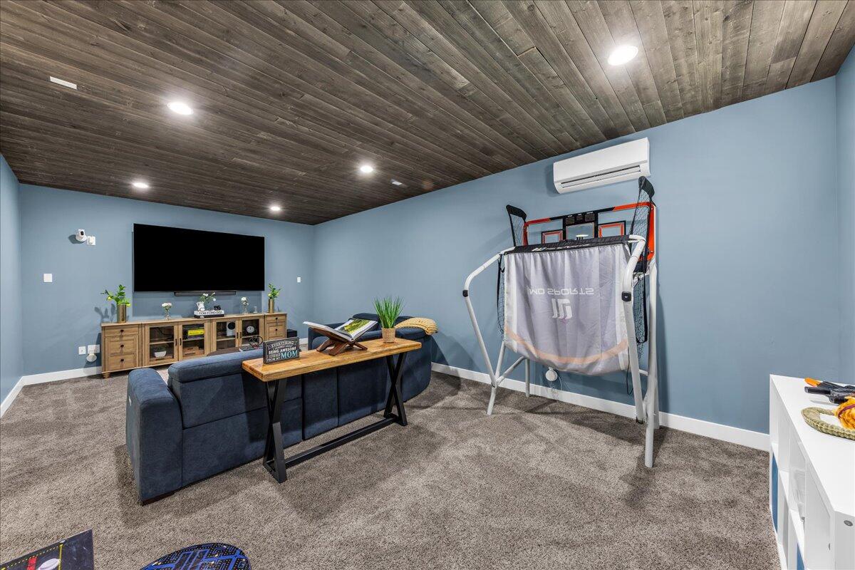 COYOTE SPRINGS - Residential