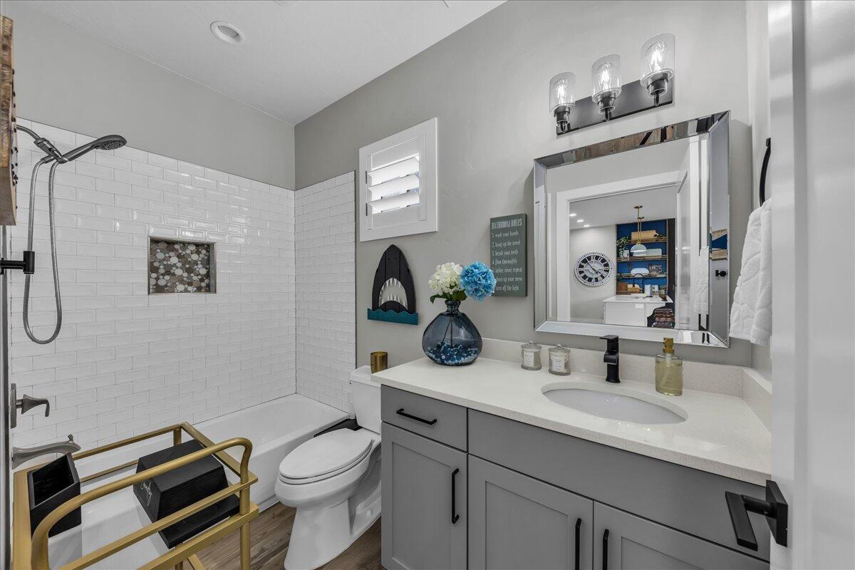 COYOTE SPRINGS - Residential